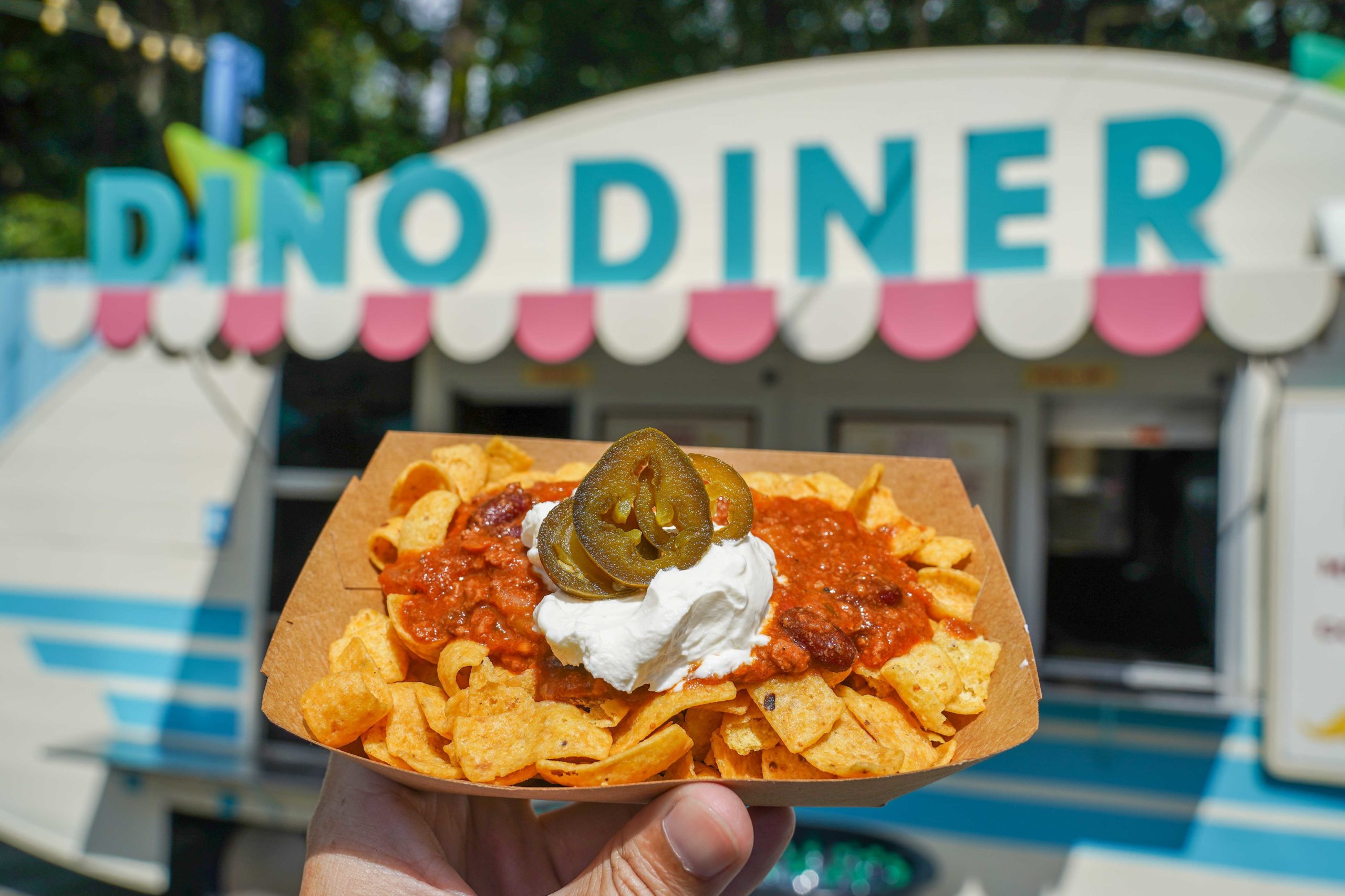 dino-diner-50th-corn-chip-pie-with-walts-chili-4-3785890