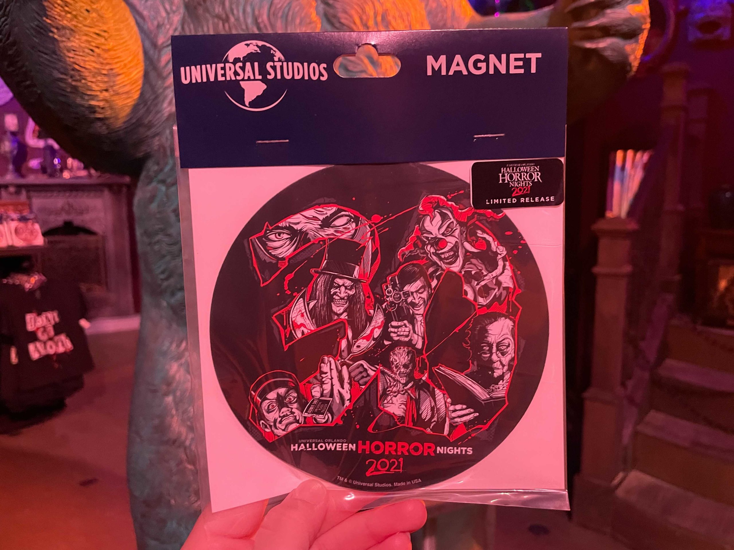 halloween-horror-nights-magnet-8059081