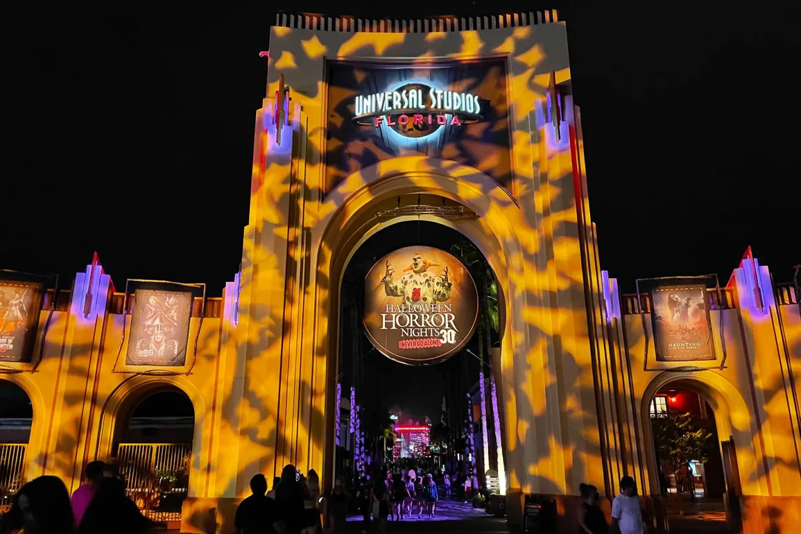 universal-halloween-horror-nights-photo-report-9-10-21-18-9293343-scaled-2823833