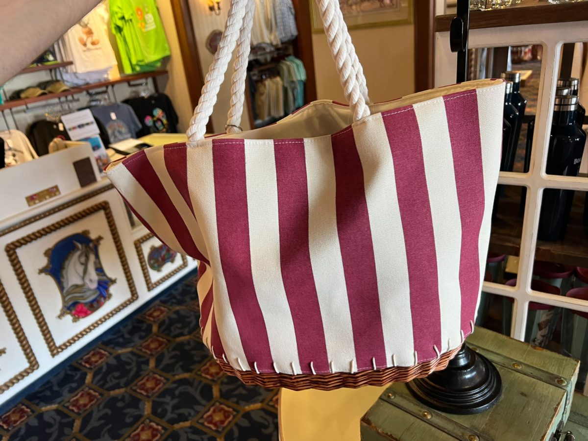 boardwalk-merchandise-5-9648606