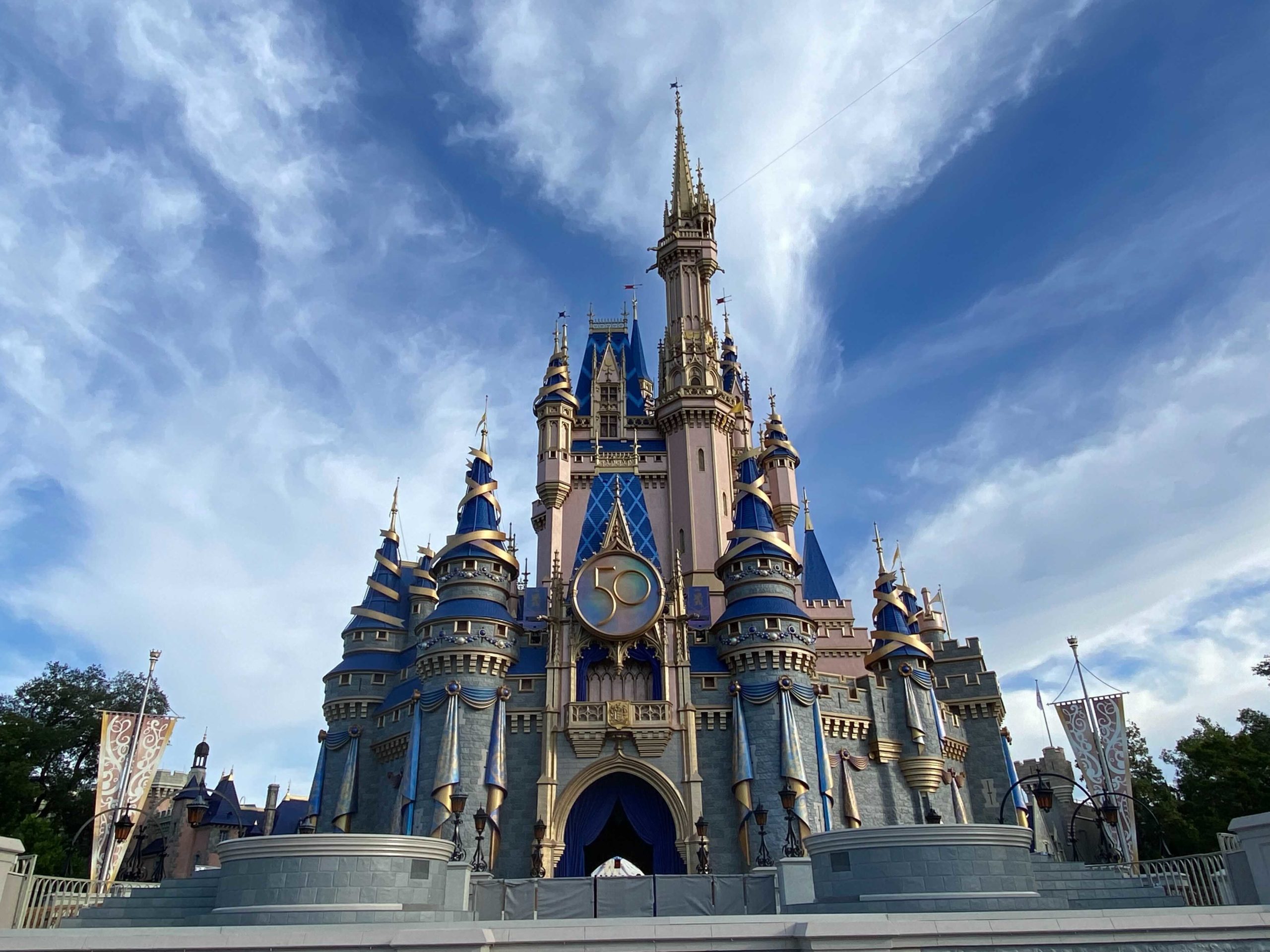 cinderella-castle-stage-platforms-7-2582920