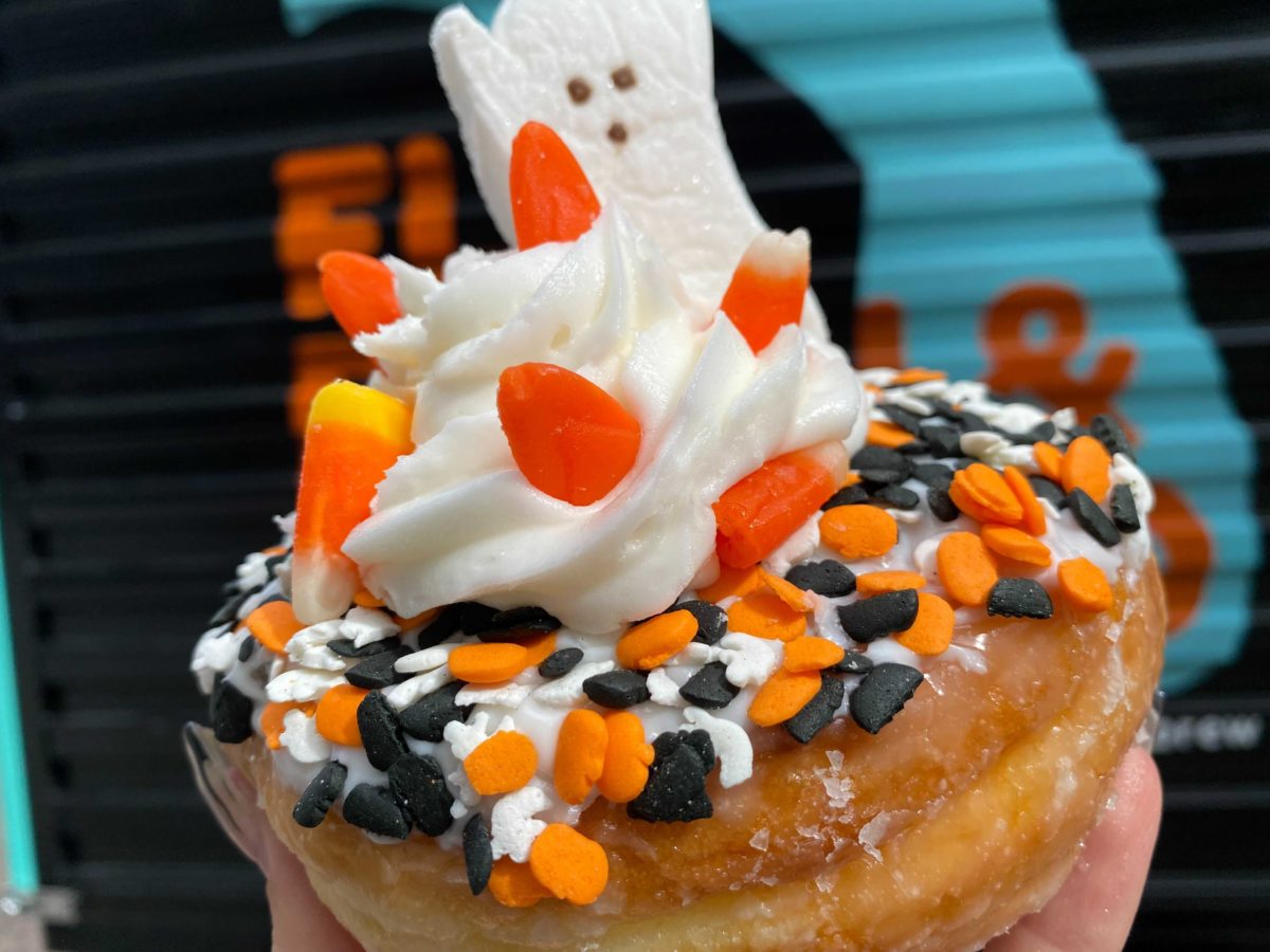 everglazed-halloween-donut-4-6258683