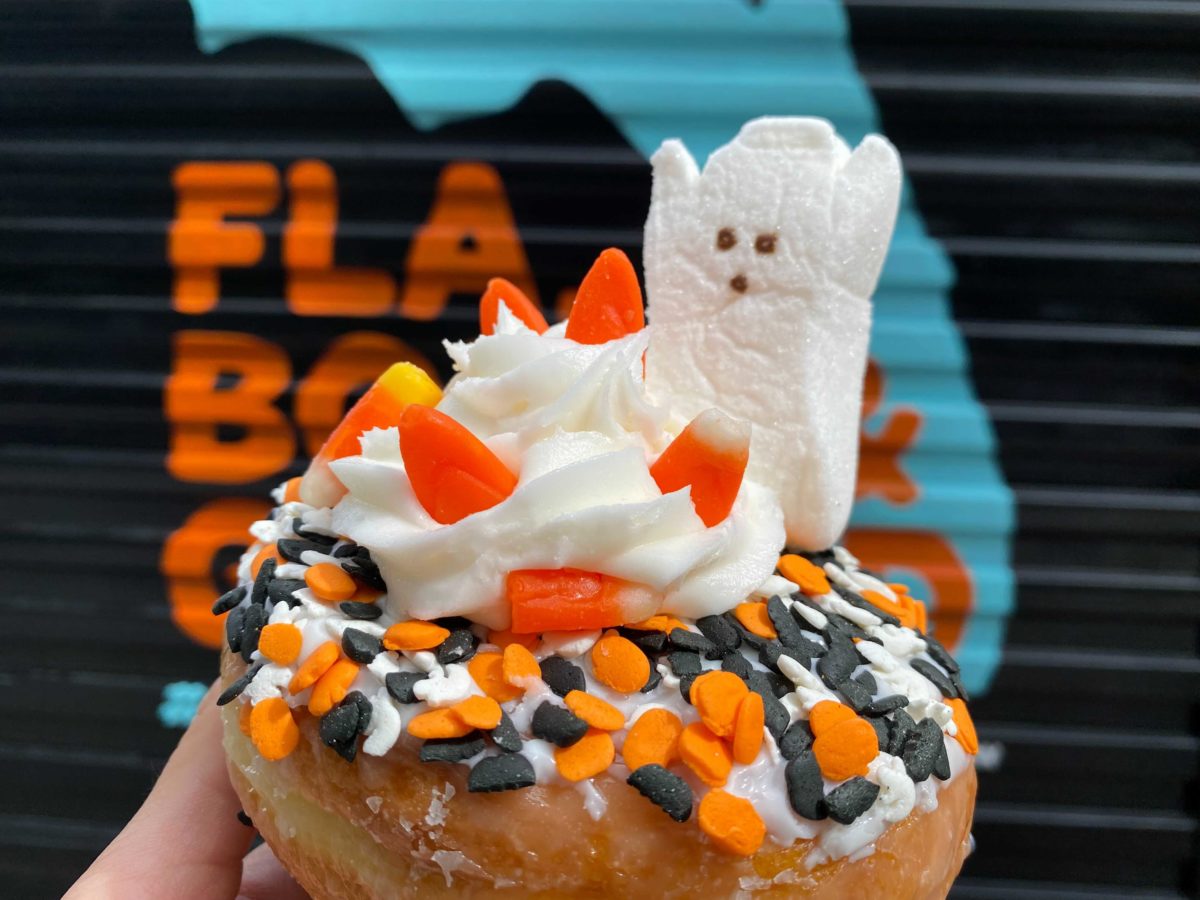 everglazed-halloween-donut-5-2431259