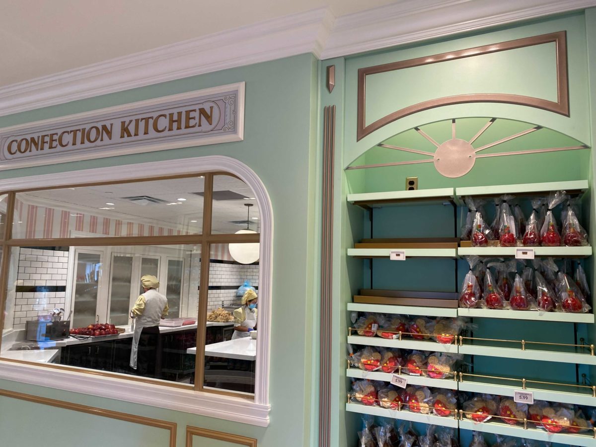 main-street-confectionery-decorations-16-3940010