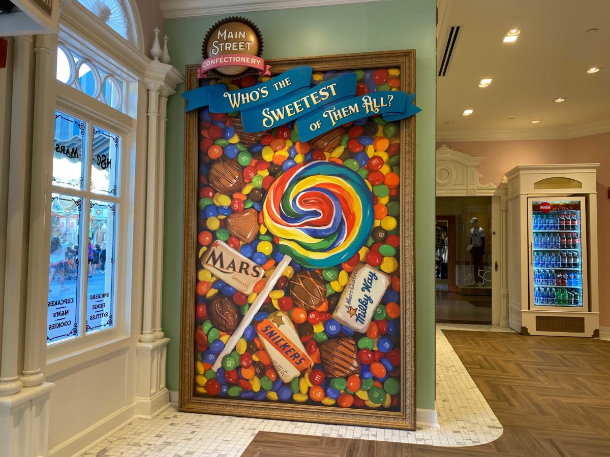 main-street-confectionery-decorations-2-3920355