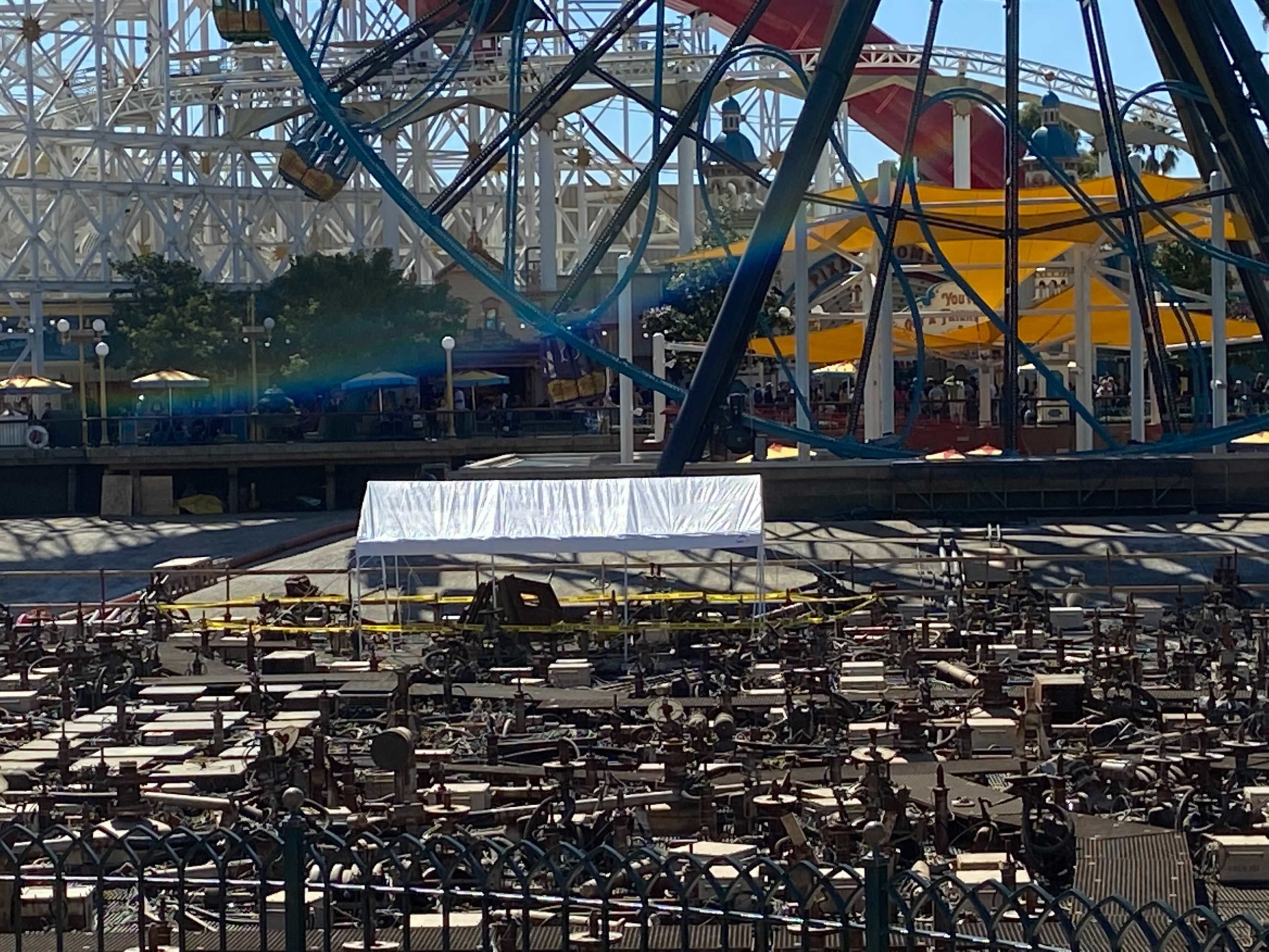 paradise-bay-world-of-color-drained-tent-3