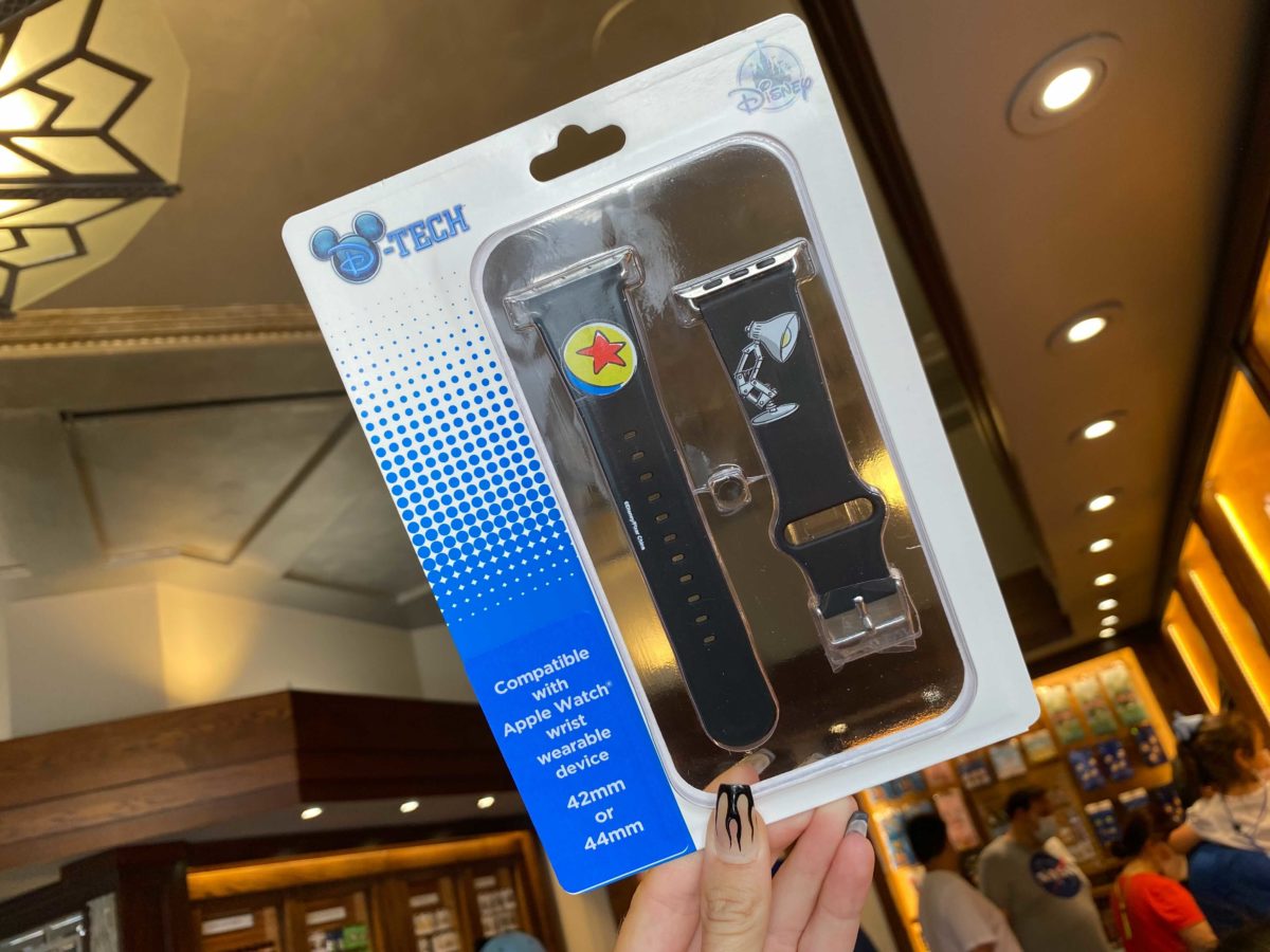 pixar-luxo-lamp-d-tech-apple-watch-band-2