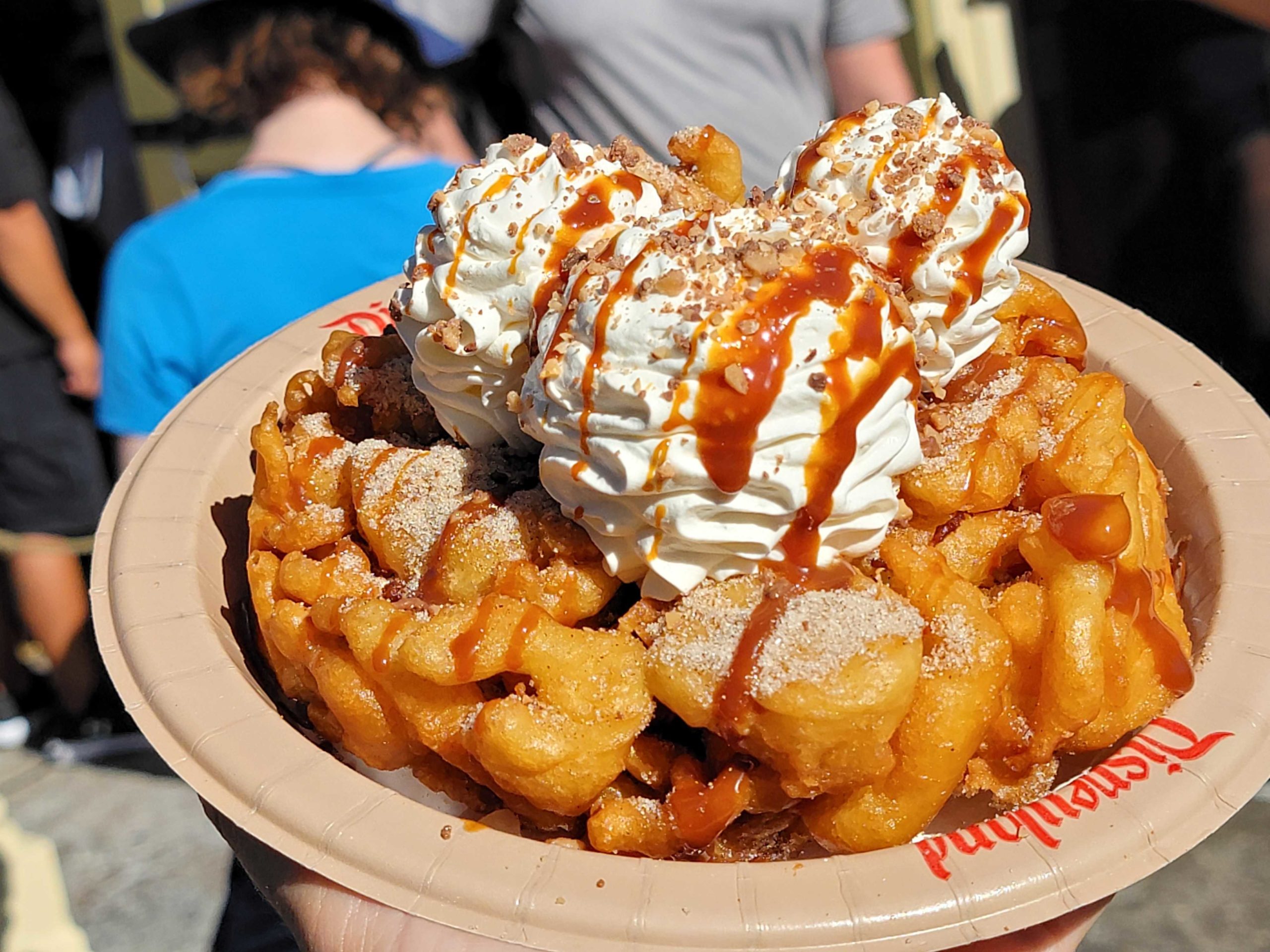 churro-funnel-cake_121949-1774087