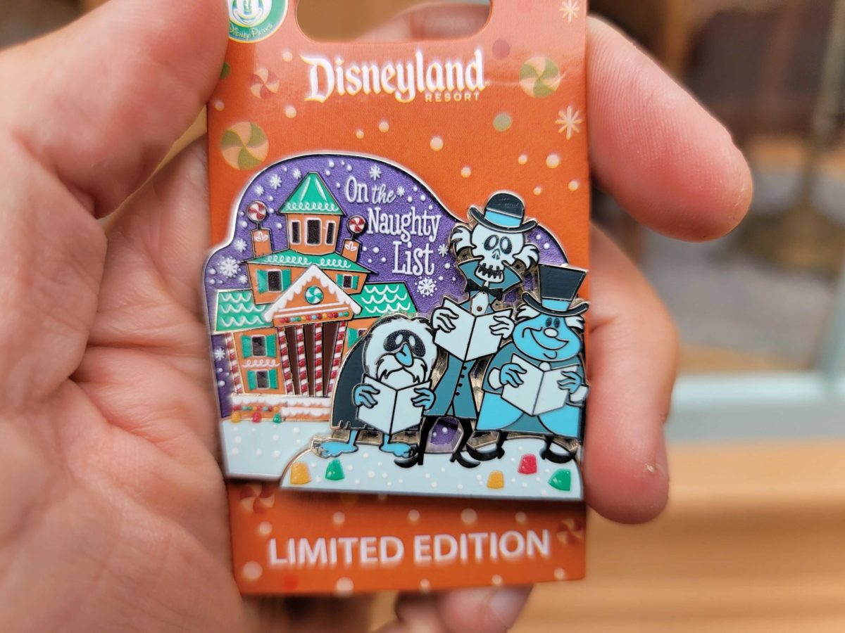 disneyland-pins-november-112126-2284425