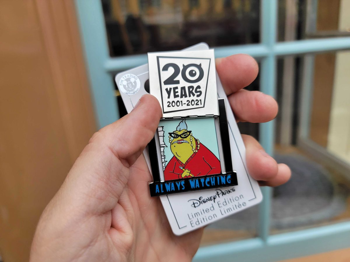 disneyland-pins-november-112250-4065491