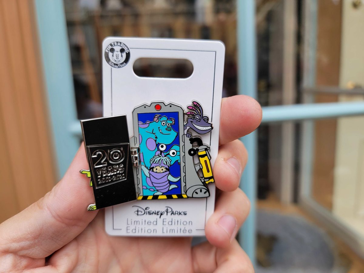 disneyland-pins-november-112330-6455416