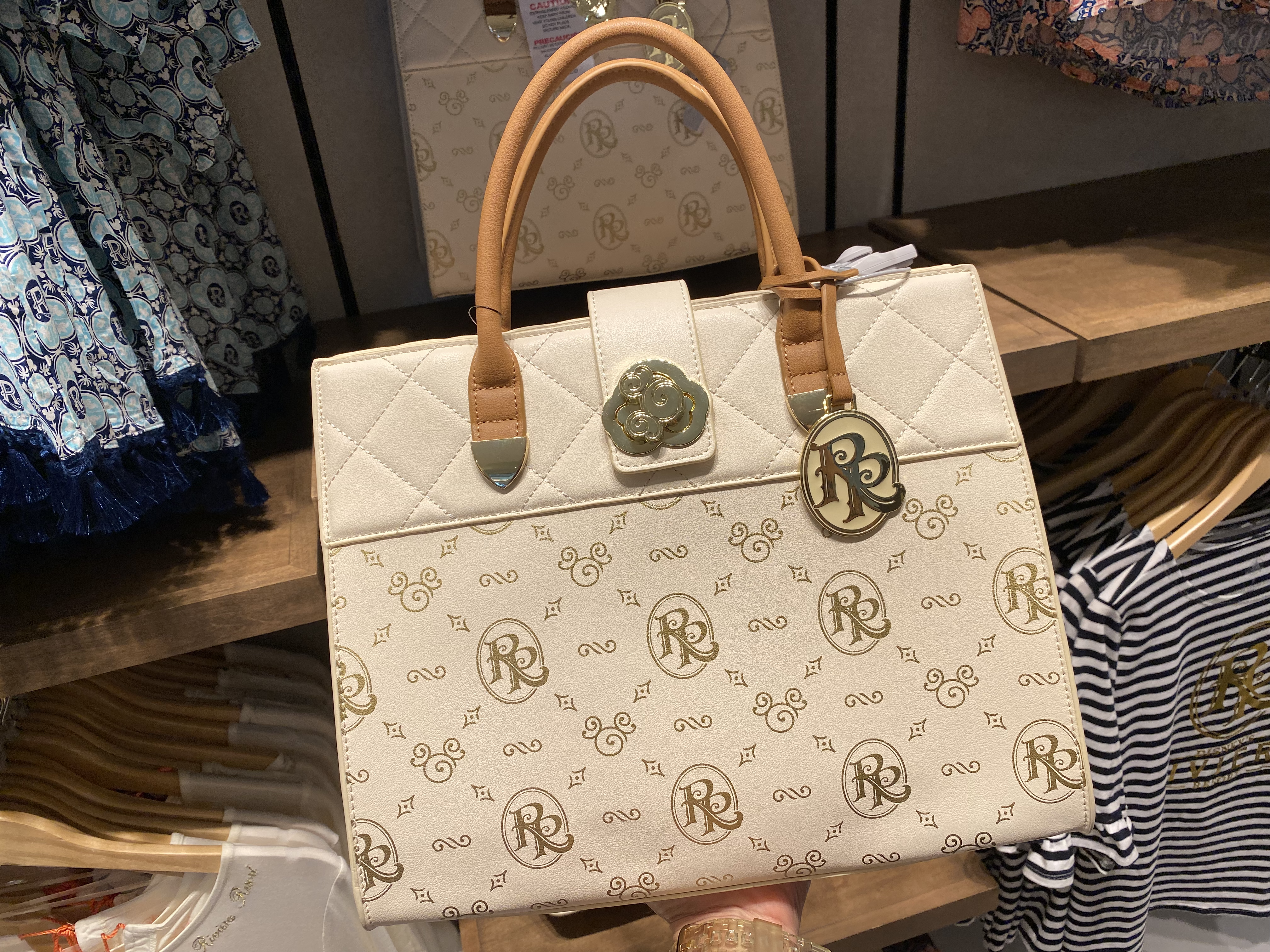 magic-kingdom-photo-report-11-29-21-16