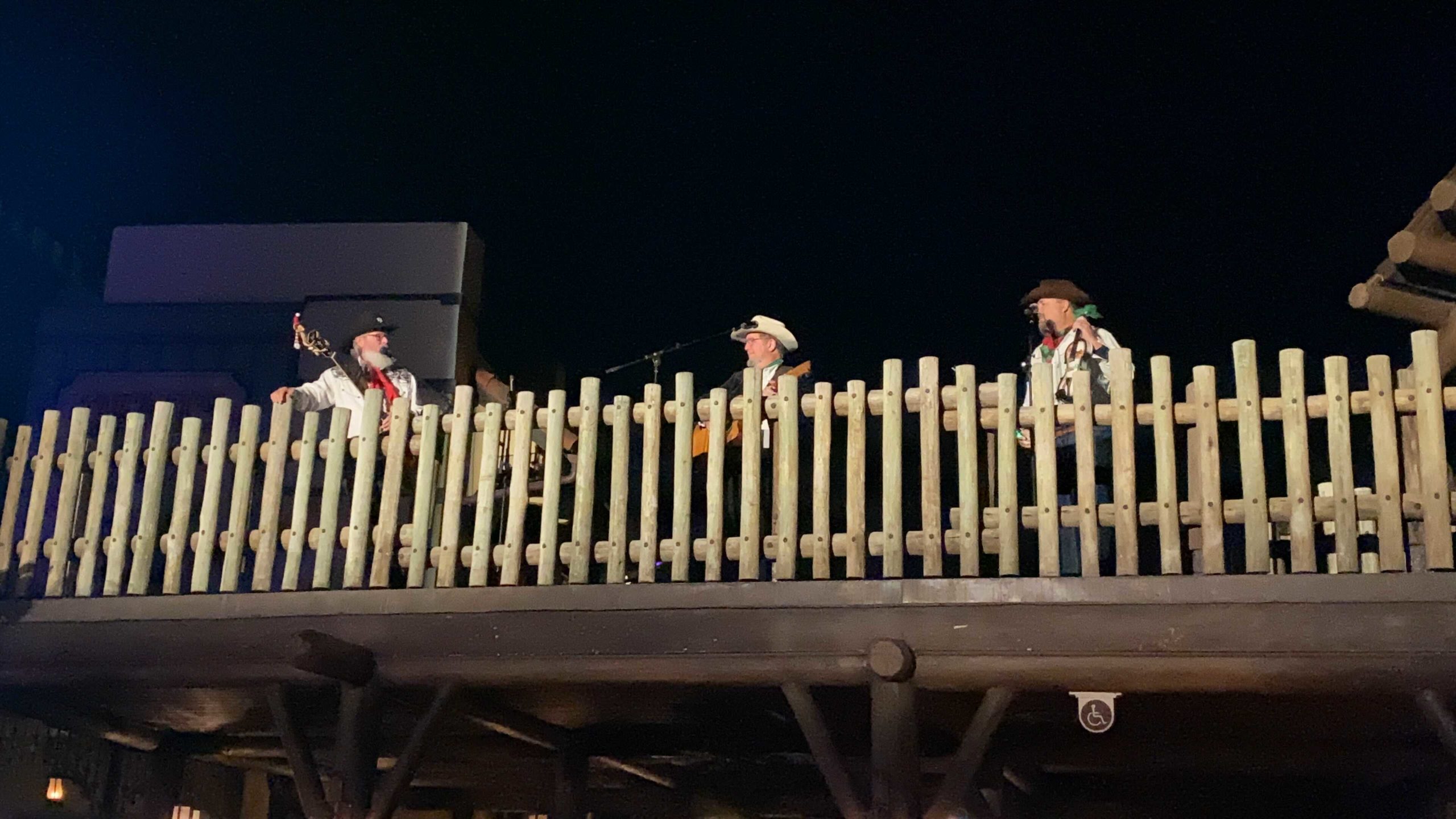 reindeer-wranglers-1-4967404