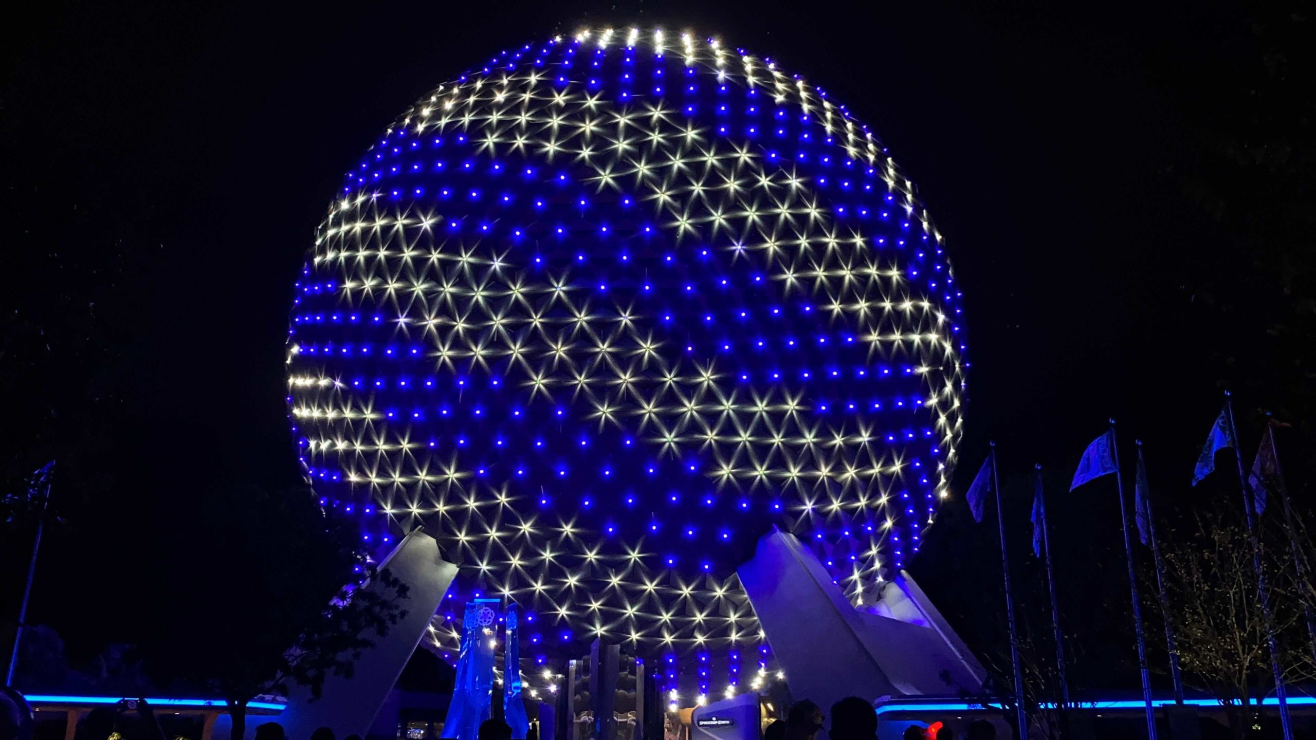 spaceship-earth-holiday-points-of-light-2021-7-4591813