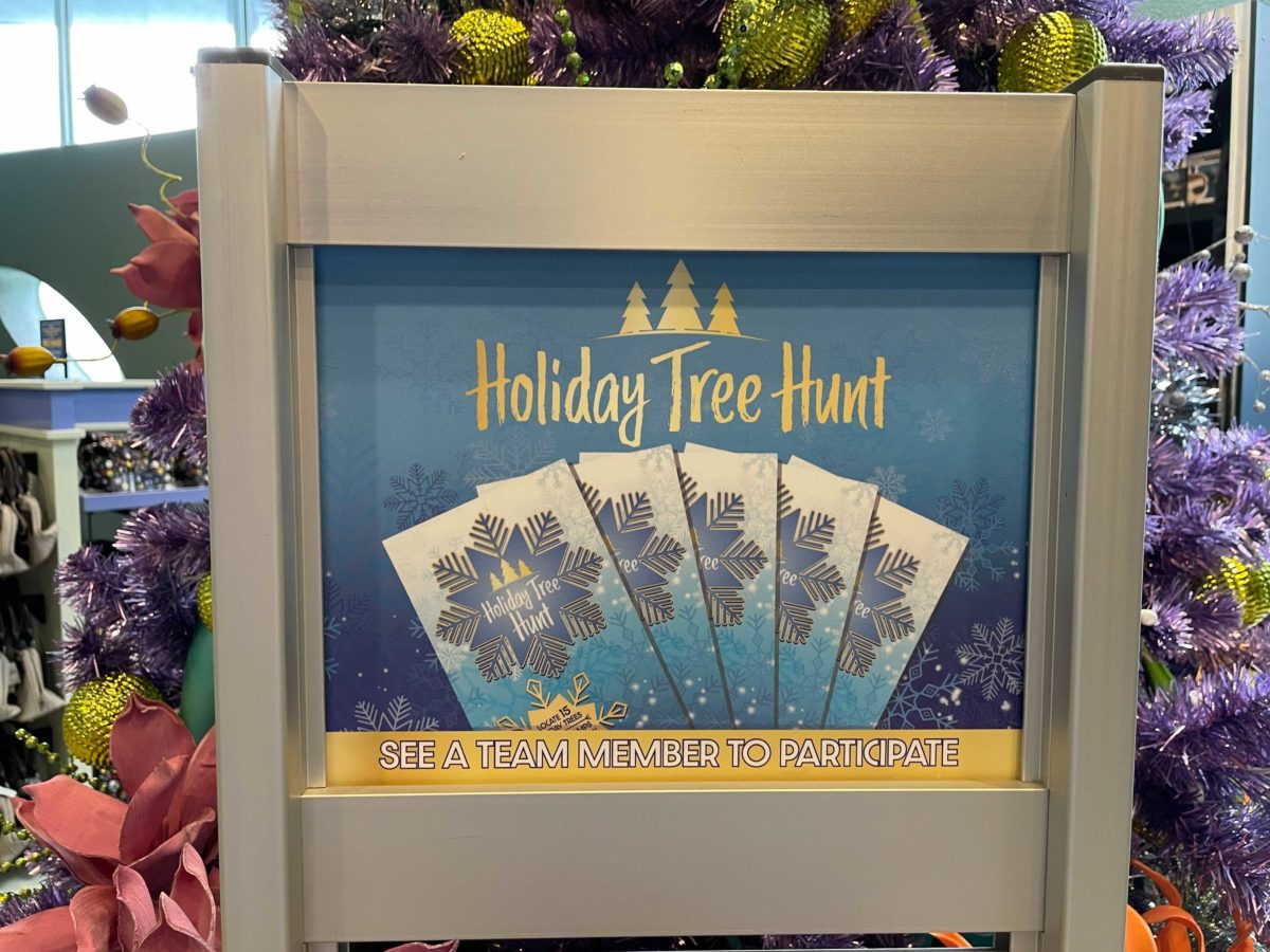 universal-orlando-resort-holiday-tree-hunt-2021-new-trees-13-3753619