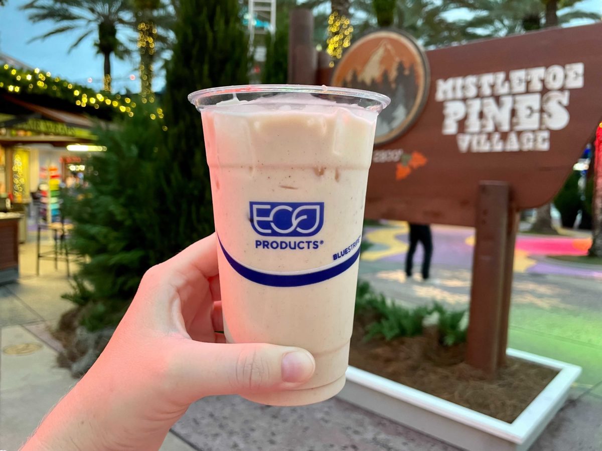 eggnog-deluxe-mistletoe-pines-village-review-universal-orlando-citywalk-8-9037918