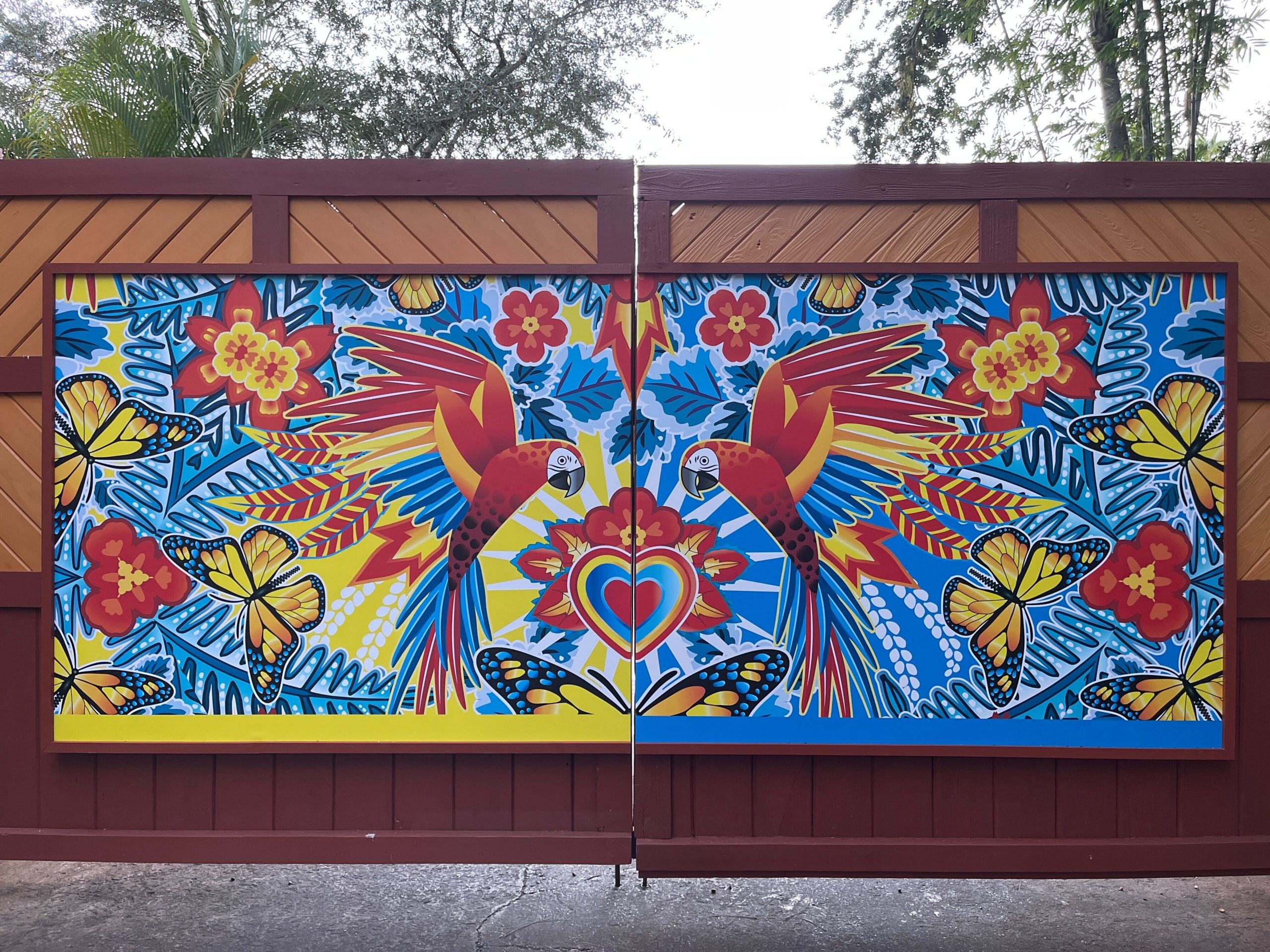 encanto-mural-animal-kingdom-5