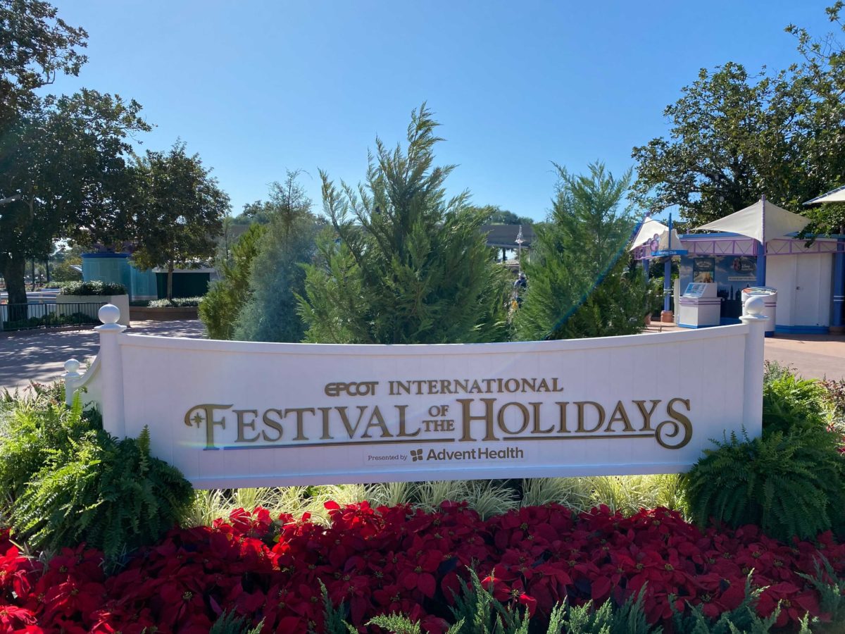 festival-of-the-holidays-2021-decorations-23