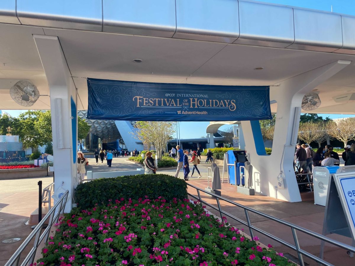 festival-of-the-holidays-2021-decorations-4