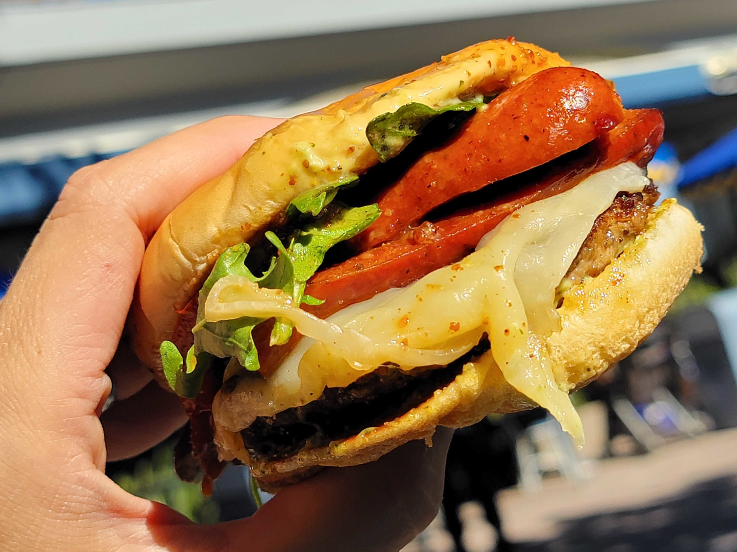 galactic-grill-specialty-burger-4