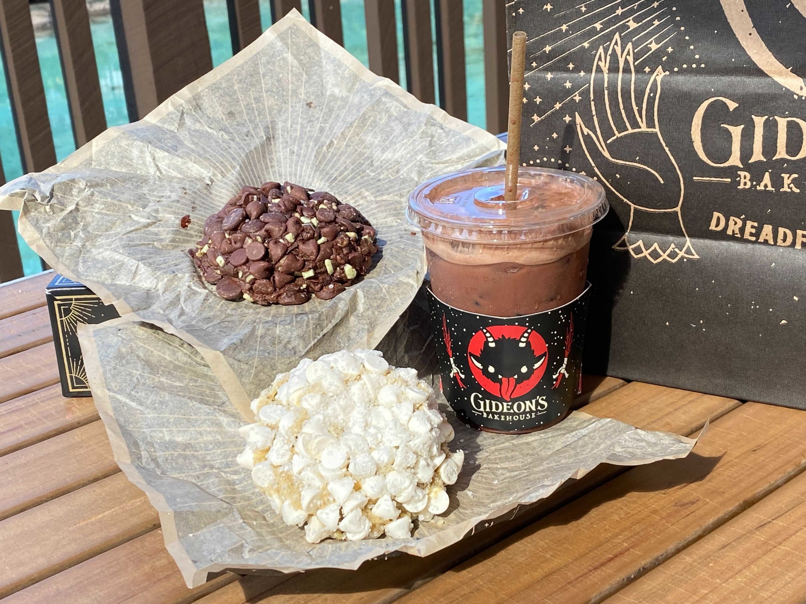 gideons-christmas-8549133