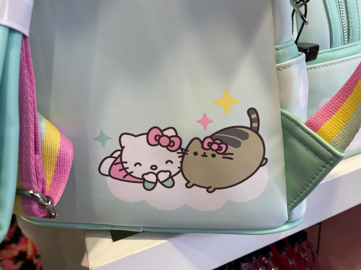hello-kitty-pusheen-loungefly-backpack-5-5585235