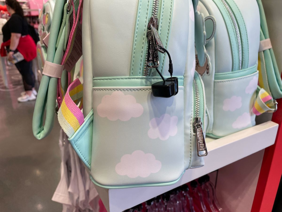 hello-kitty-pusheen-loungefly-backpack-7-9686476
