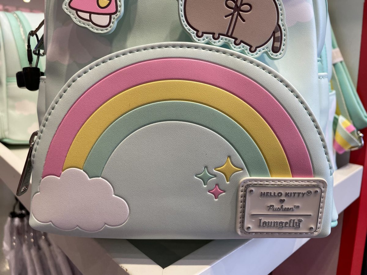 hello-kitty-pusheen-loungefly-backpack-8-4424225