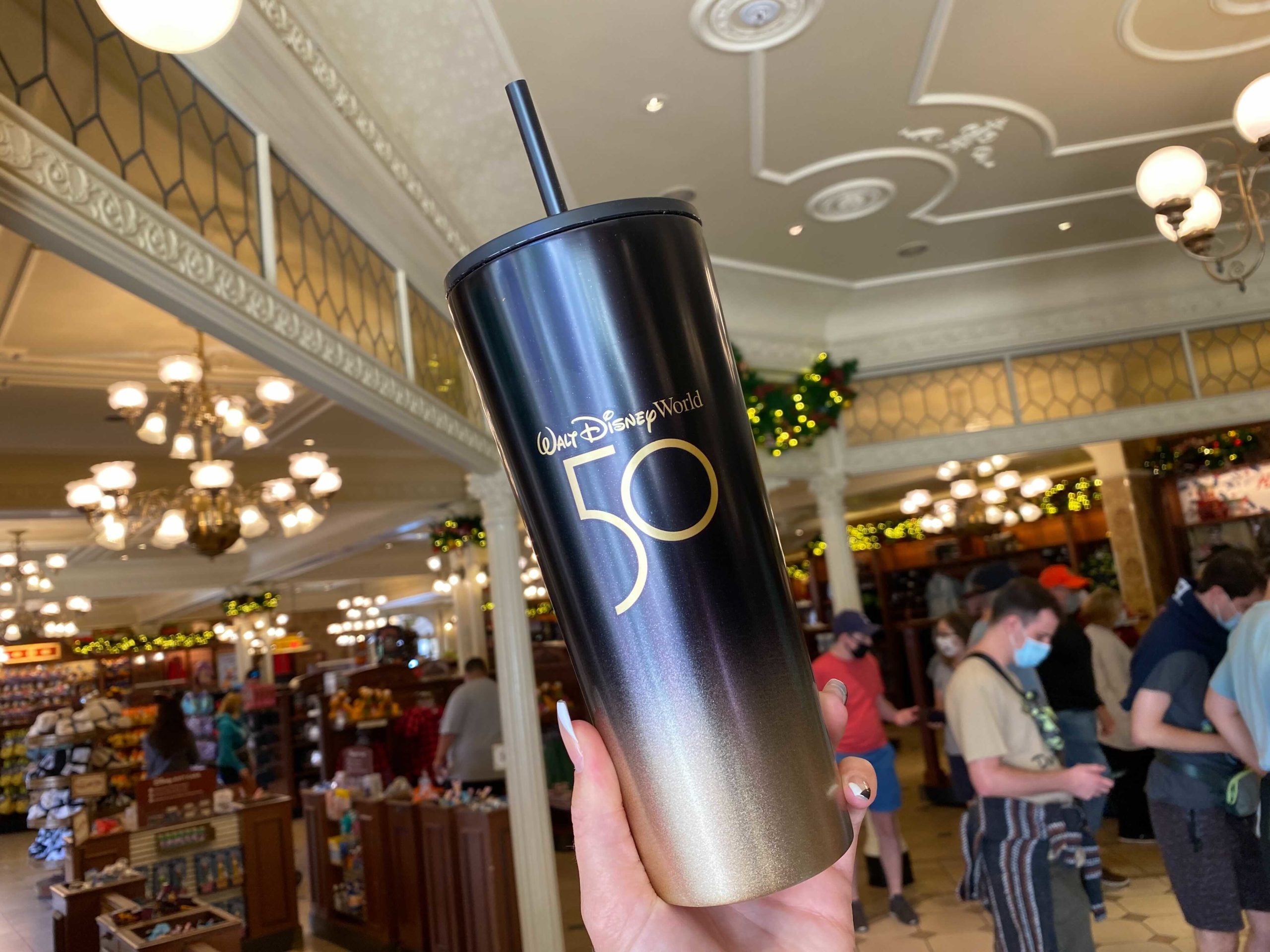 luxe-logo-starbucks-tumbler-0-1078338