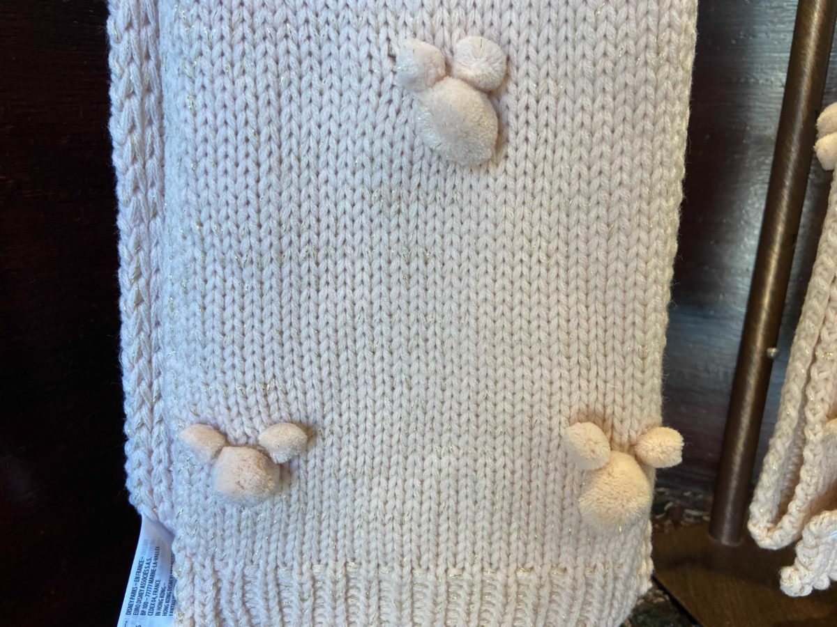 mickey-scarf-32-9235425
