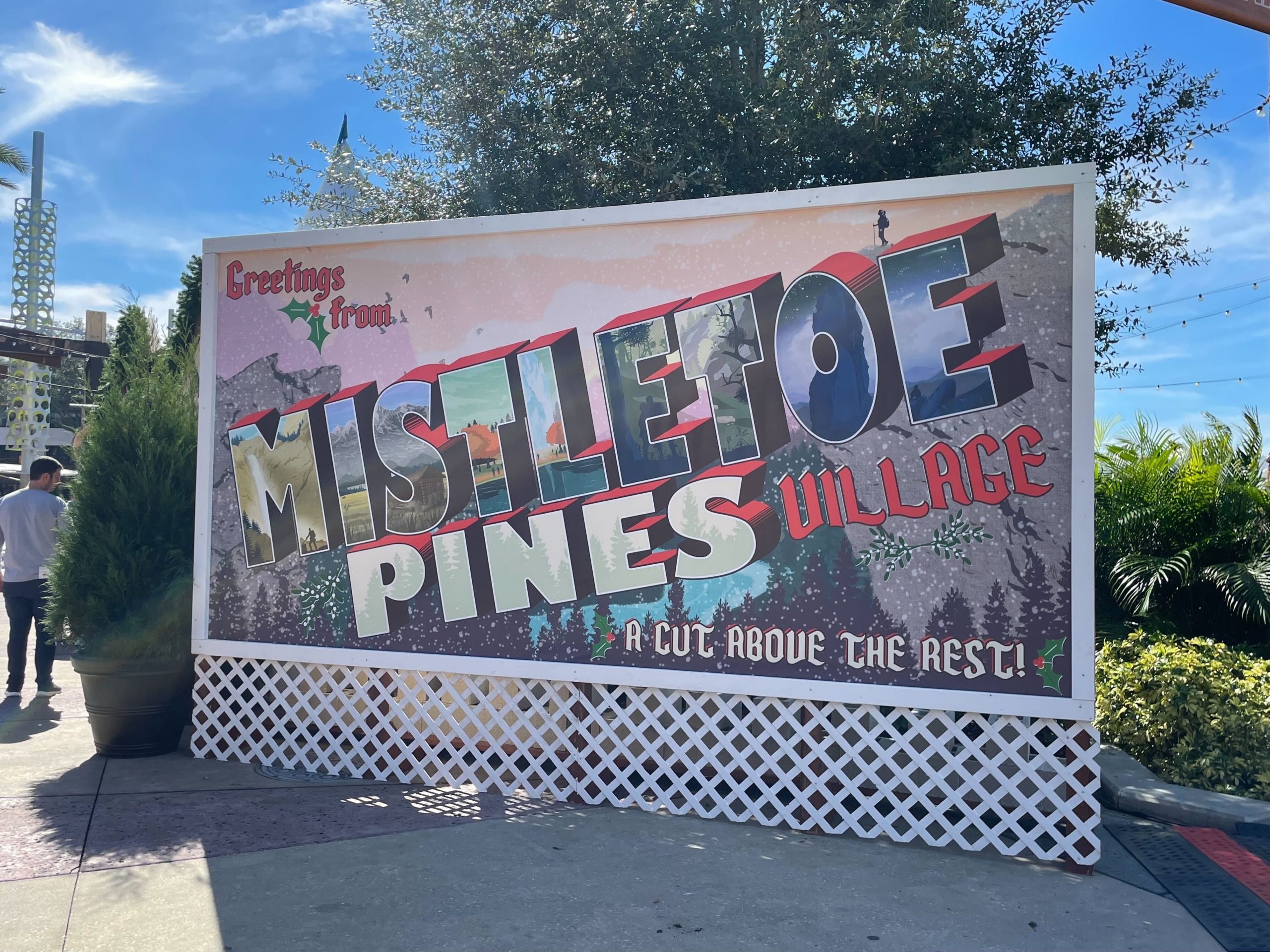 mistletoe-pines-4-8628829