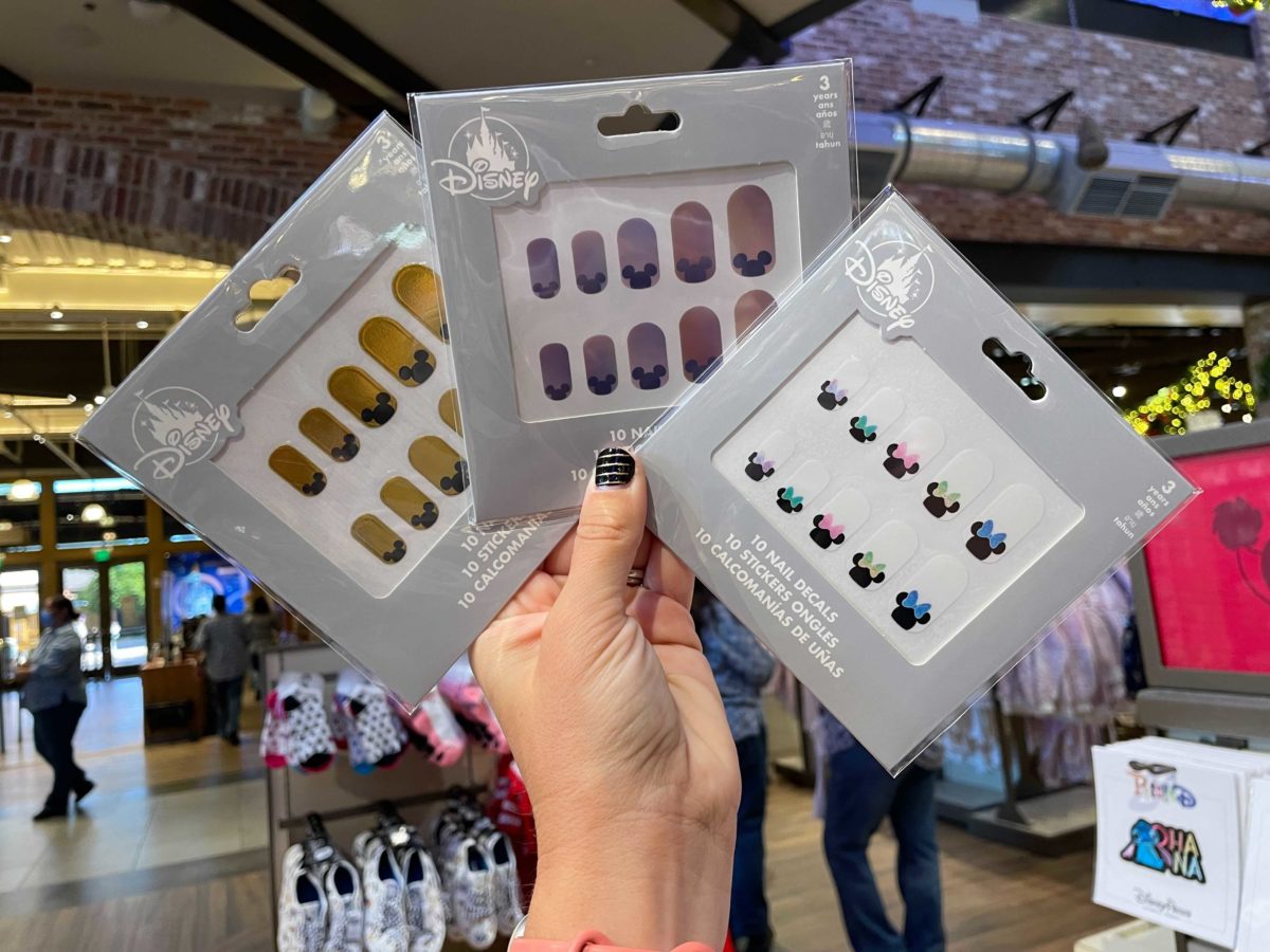 nail-decals-2-9595950