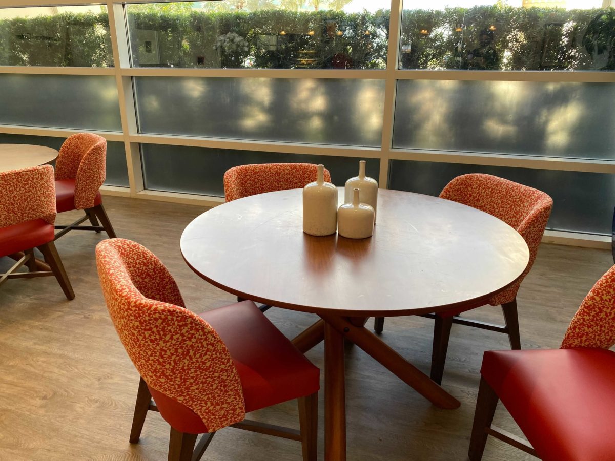 new-contemporary-lobby-decor-8-1649778