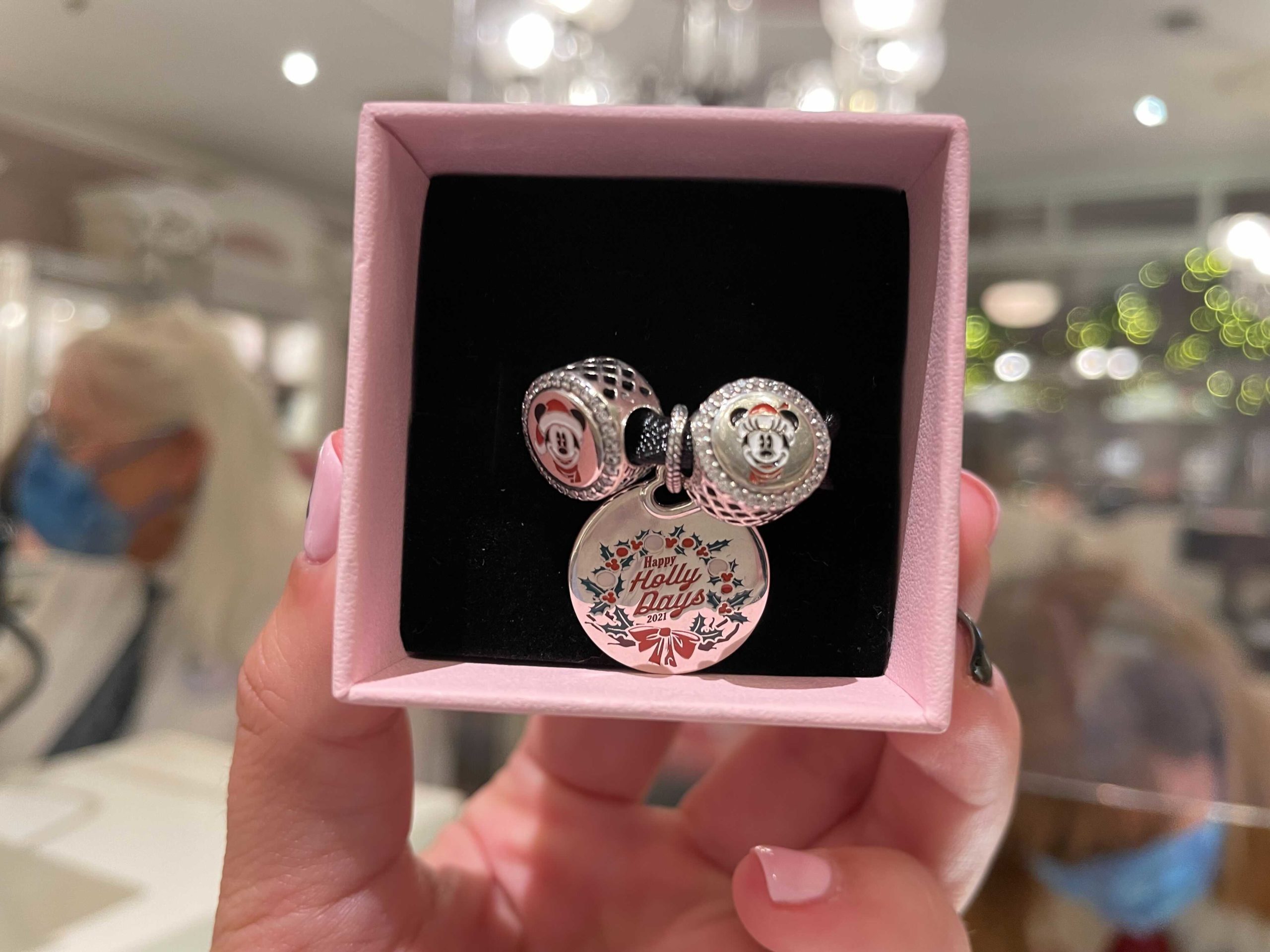 pandora-holiday-charms-12-2512010