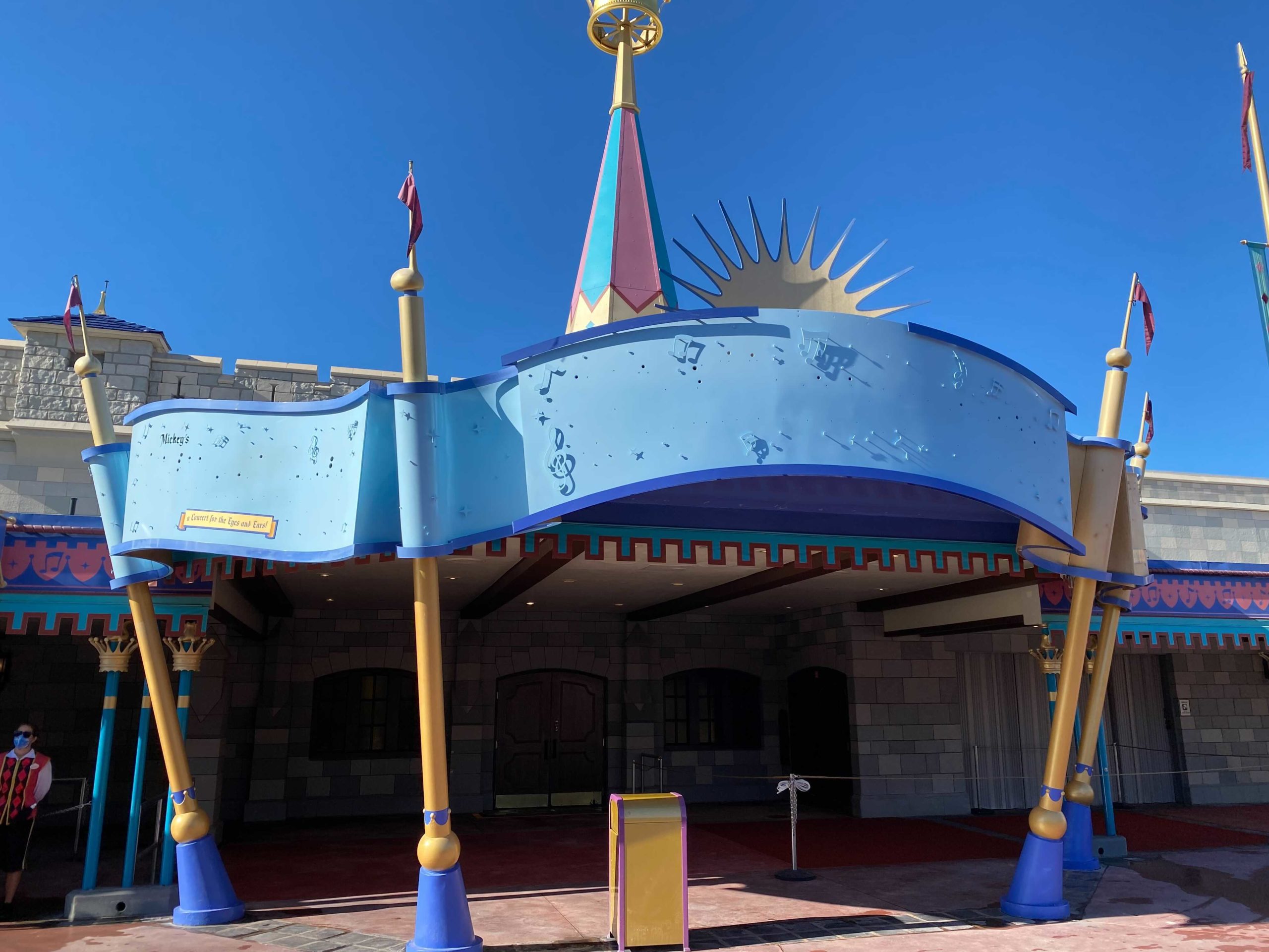 philharmagic-sign-and-pavement-work-4994367