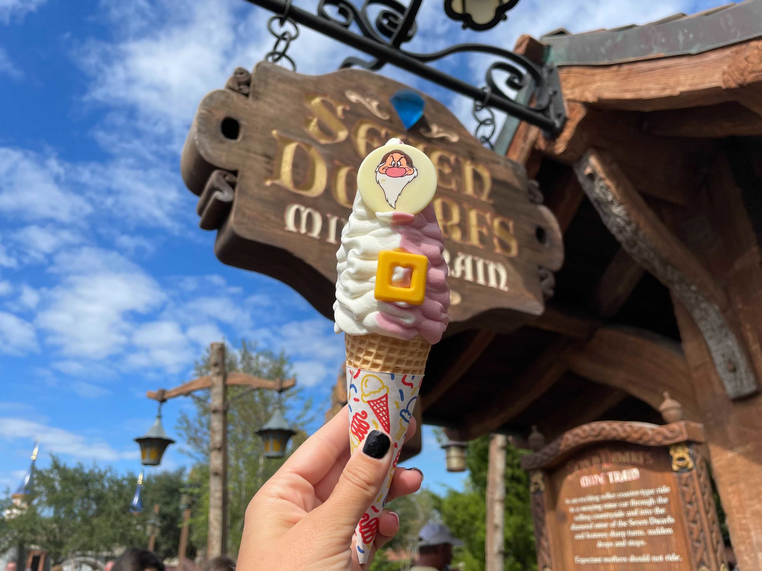seven-dwarfs-ice-cream-9904224