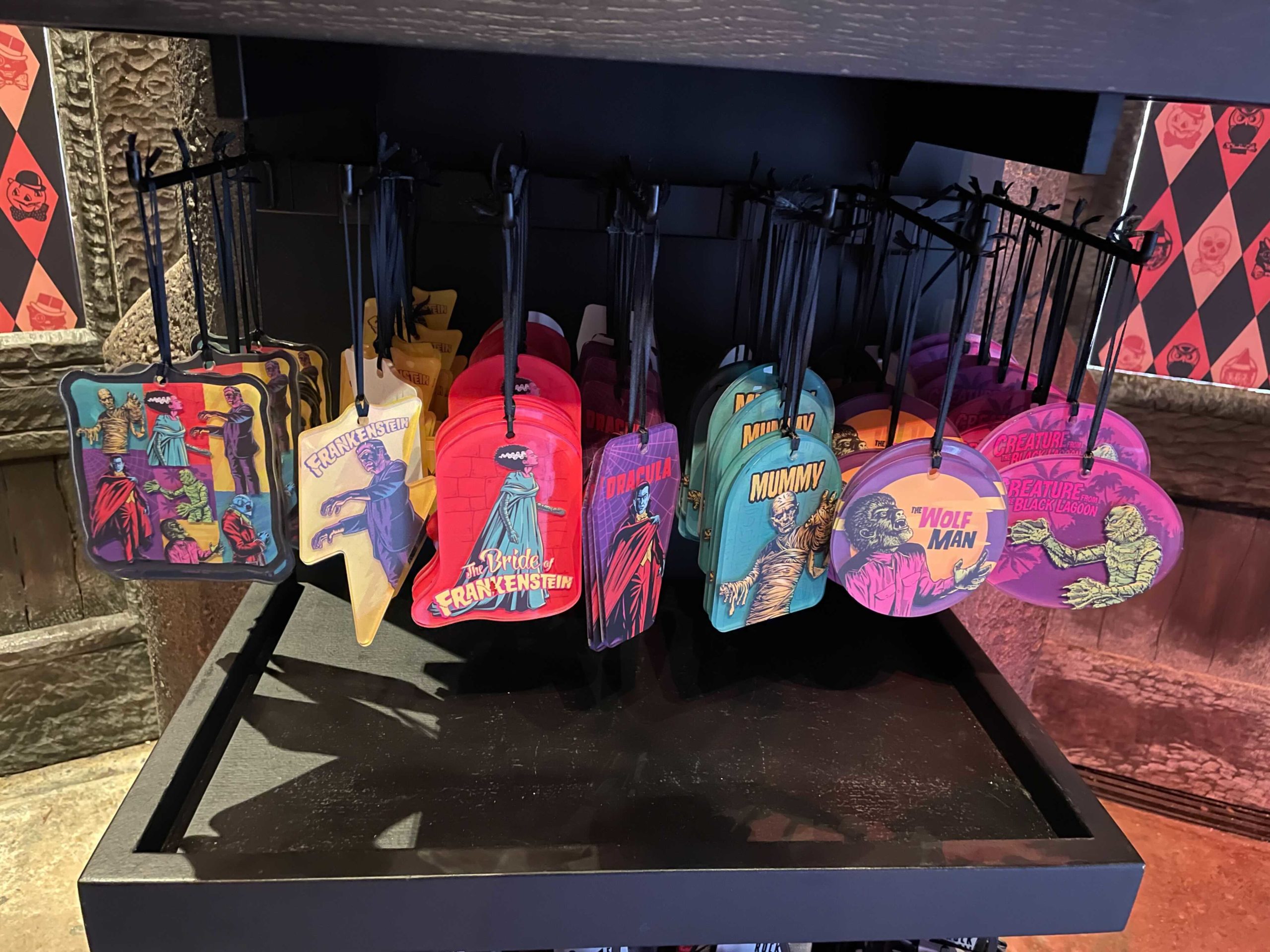 universal-monster-ornaments-35-7274079