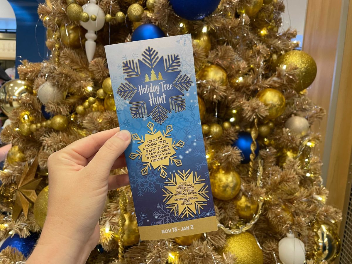 universal-orlando-christmas-tree-hunt-2021-more-trees-7-7787446