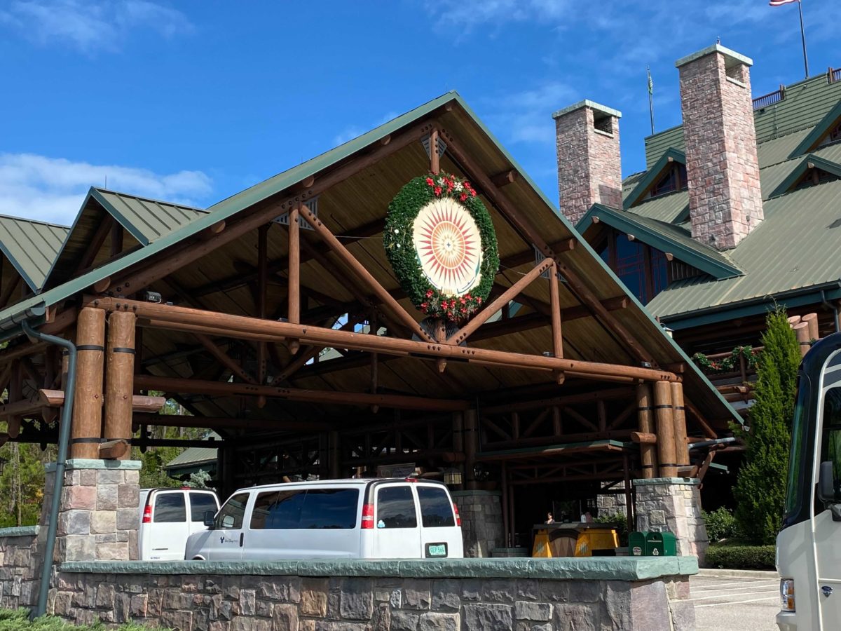 wilderness-lodge-christmas-0-1866492