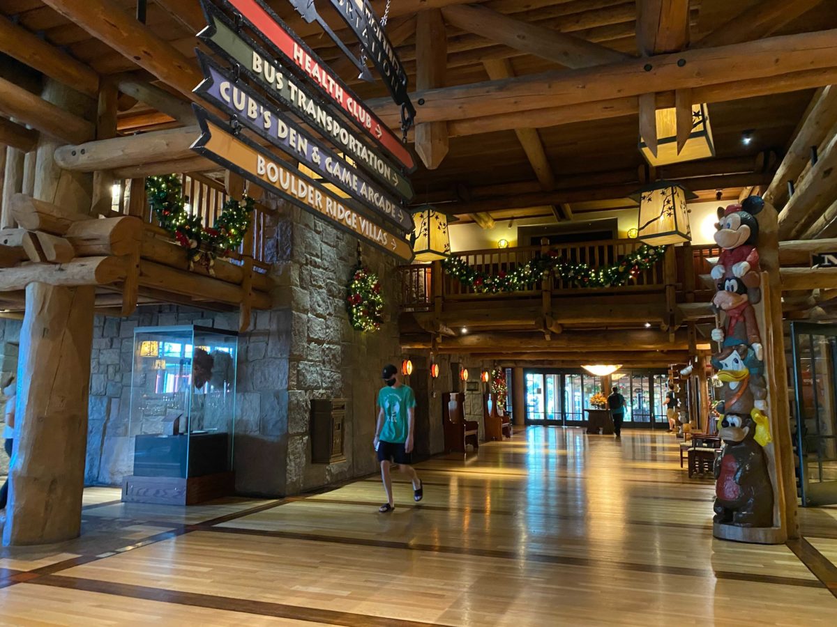 wilderness-lodge-christmas-32-1284024