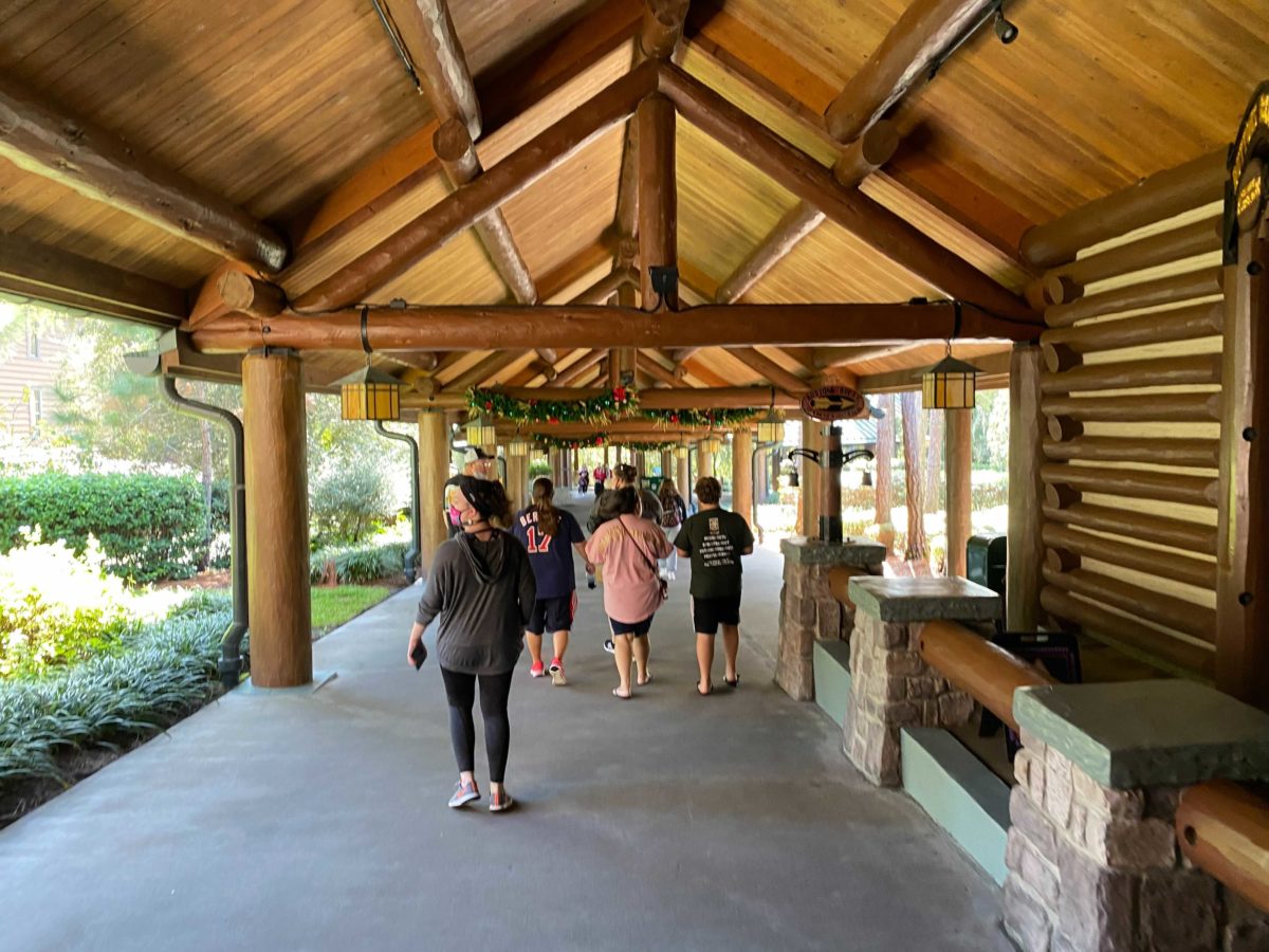wilderness-lodge-christmas-49-4931644