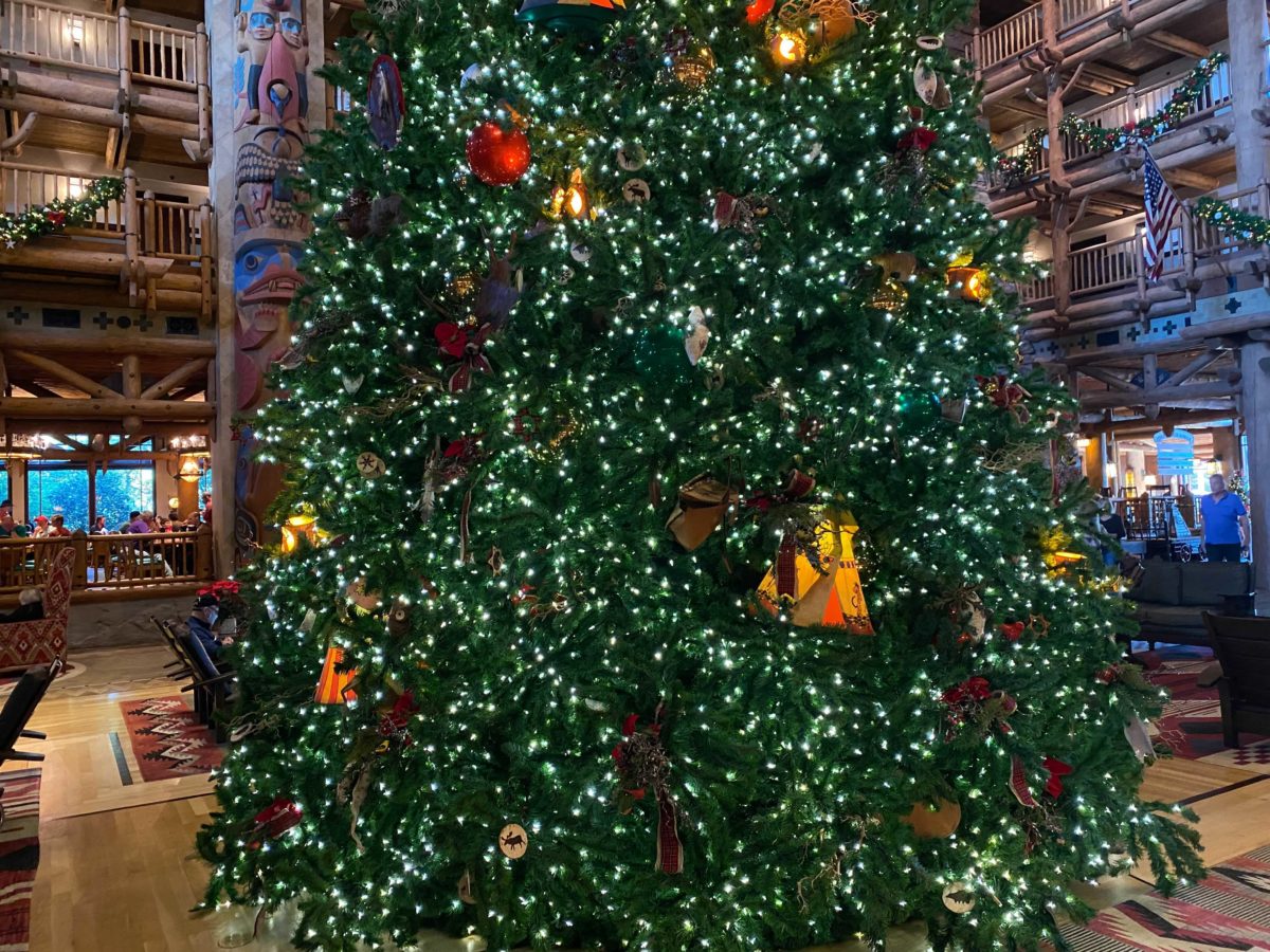 wilderness-lodge-christmas-62-5539055