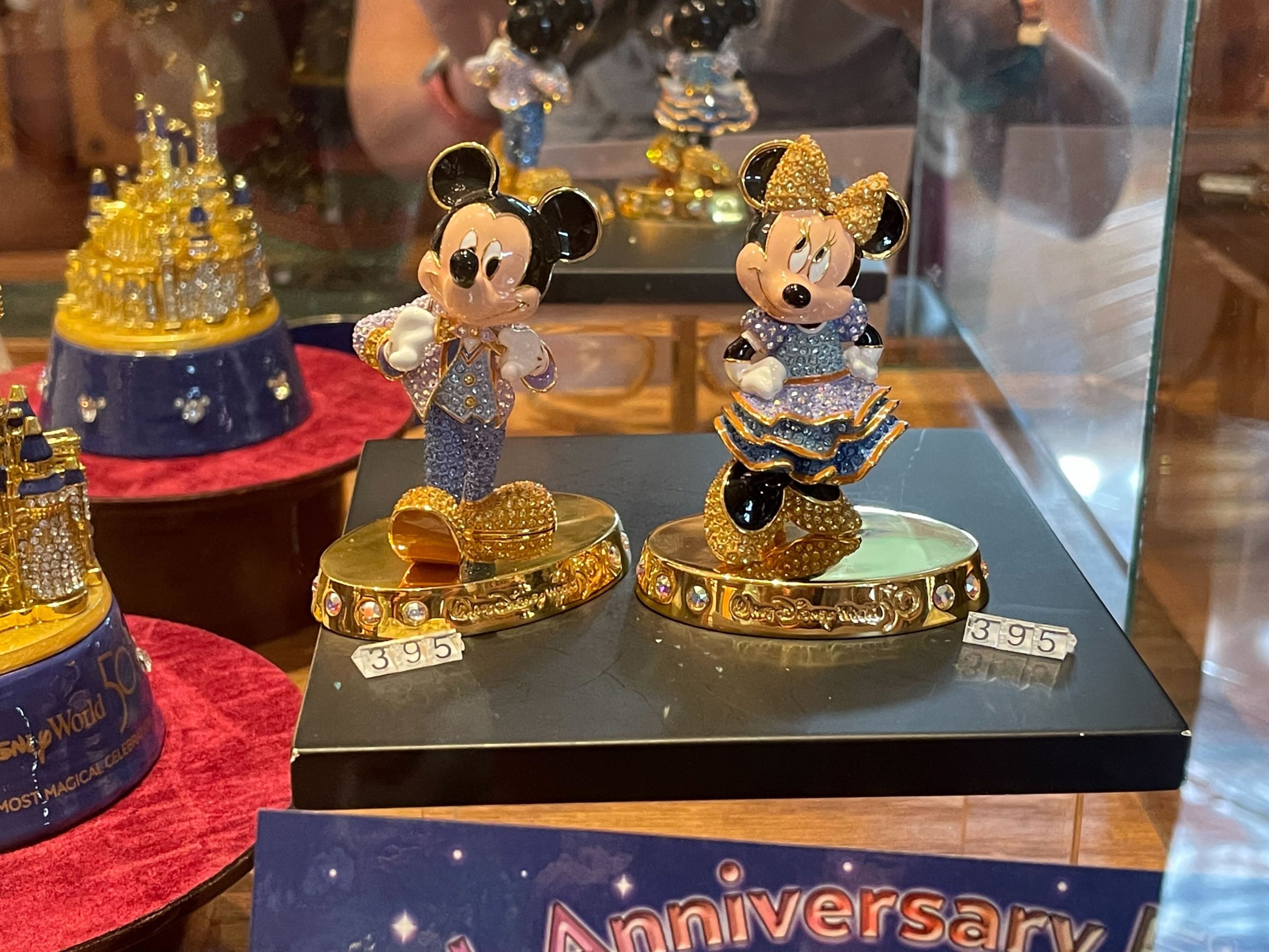 50th-mickey-minnie-crystal-arts-4-9388259