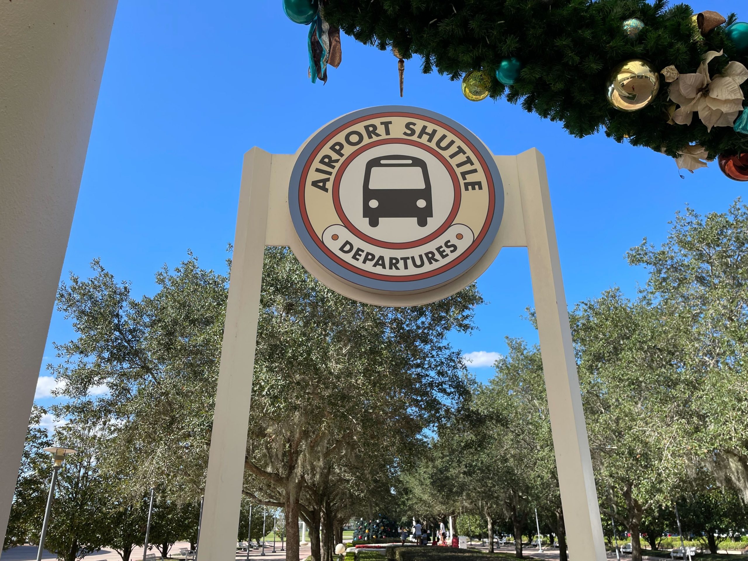 disneys-magical-express-signs-removed-2