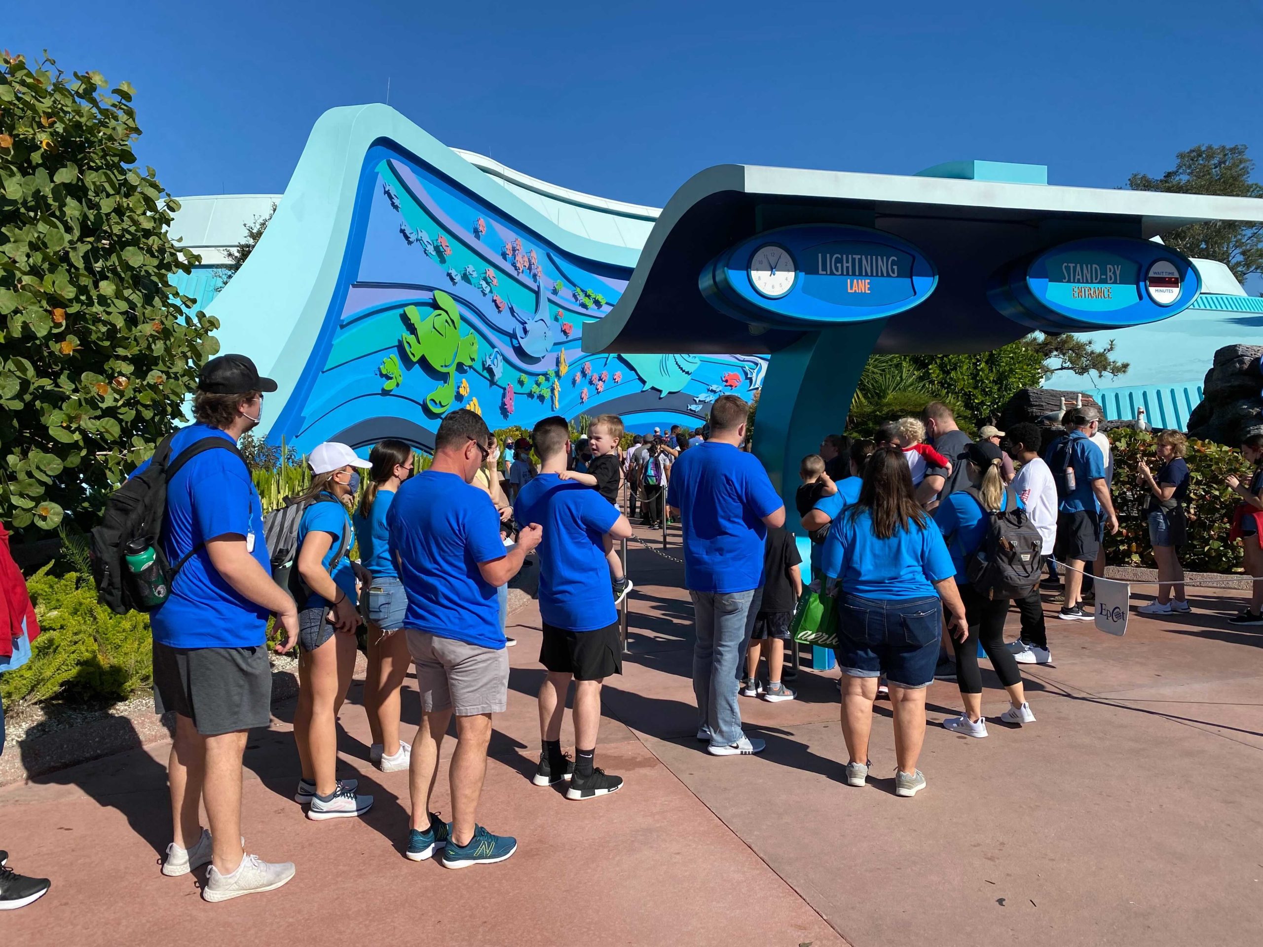 epcot-lines-4-4867299