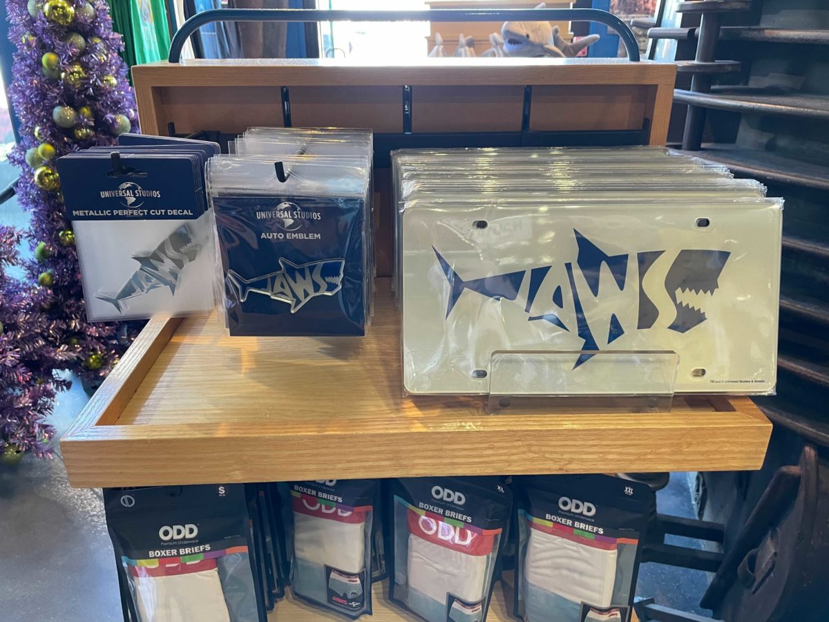 PHOTOS: New 'Jaws' Decal, Auto Emblem, and License Plate Swim Into ...