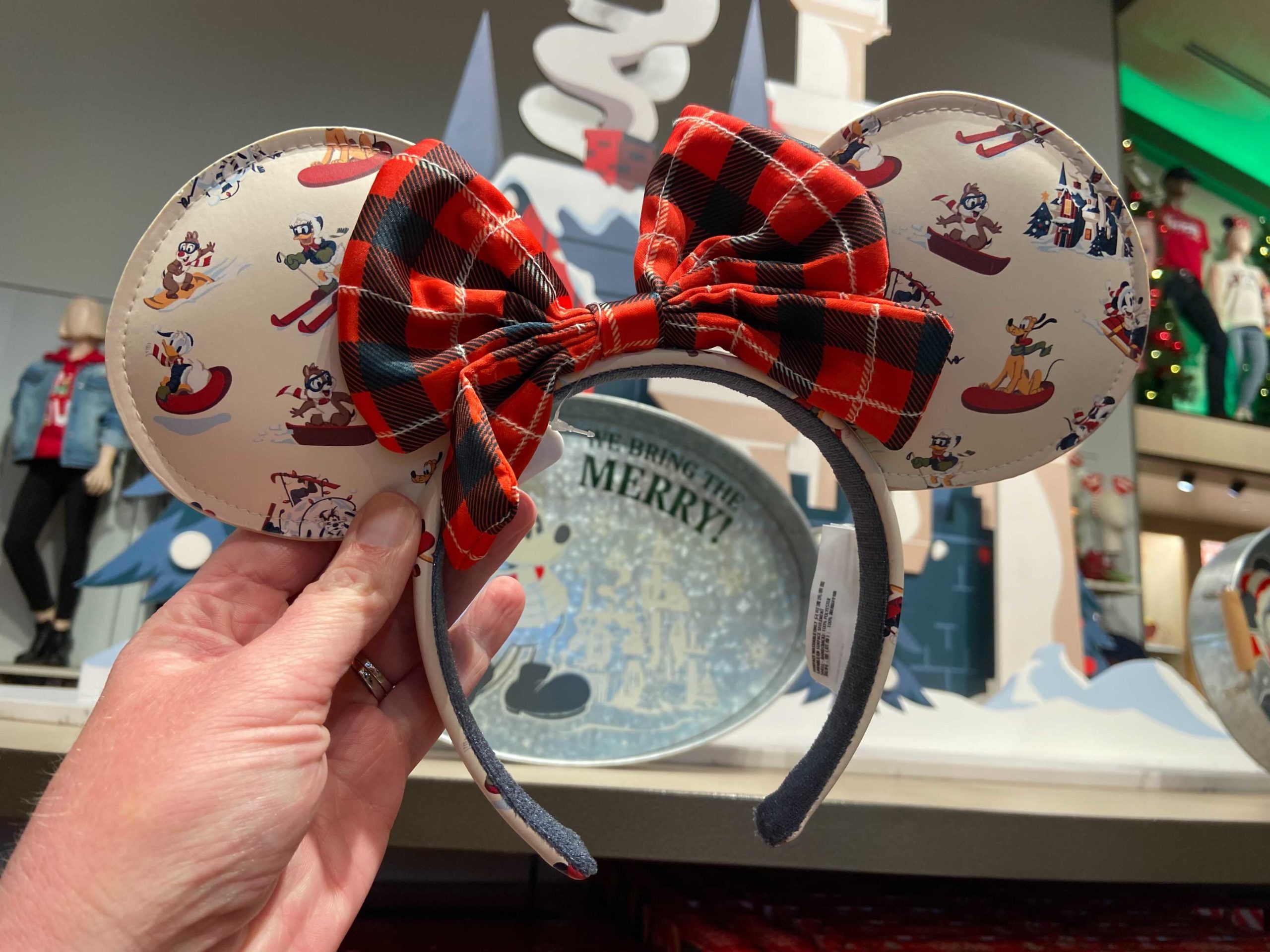 merry-new-ears-7519131