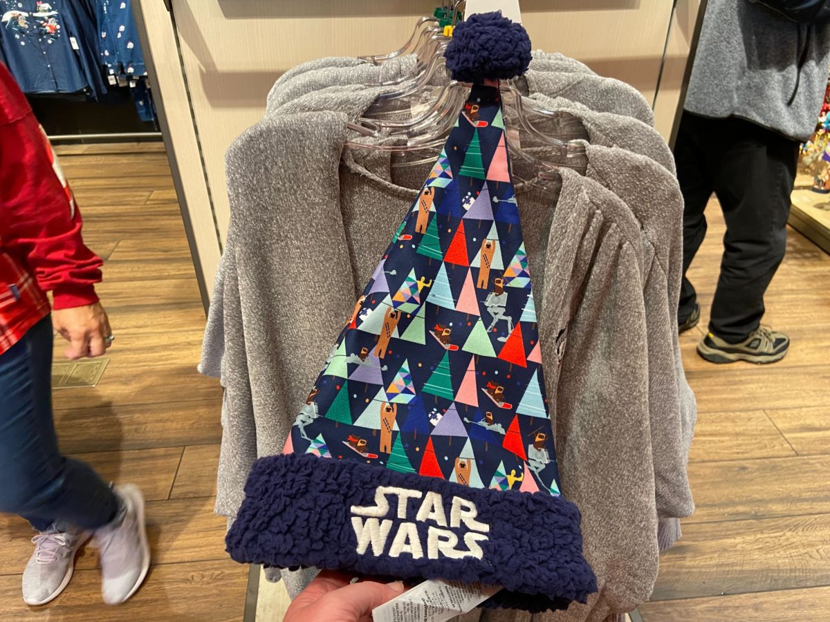star-wars-santa-hat-14-7010572