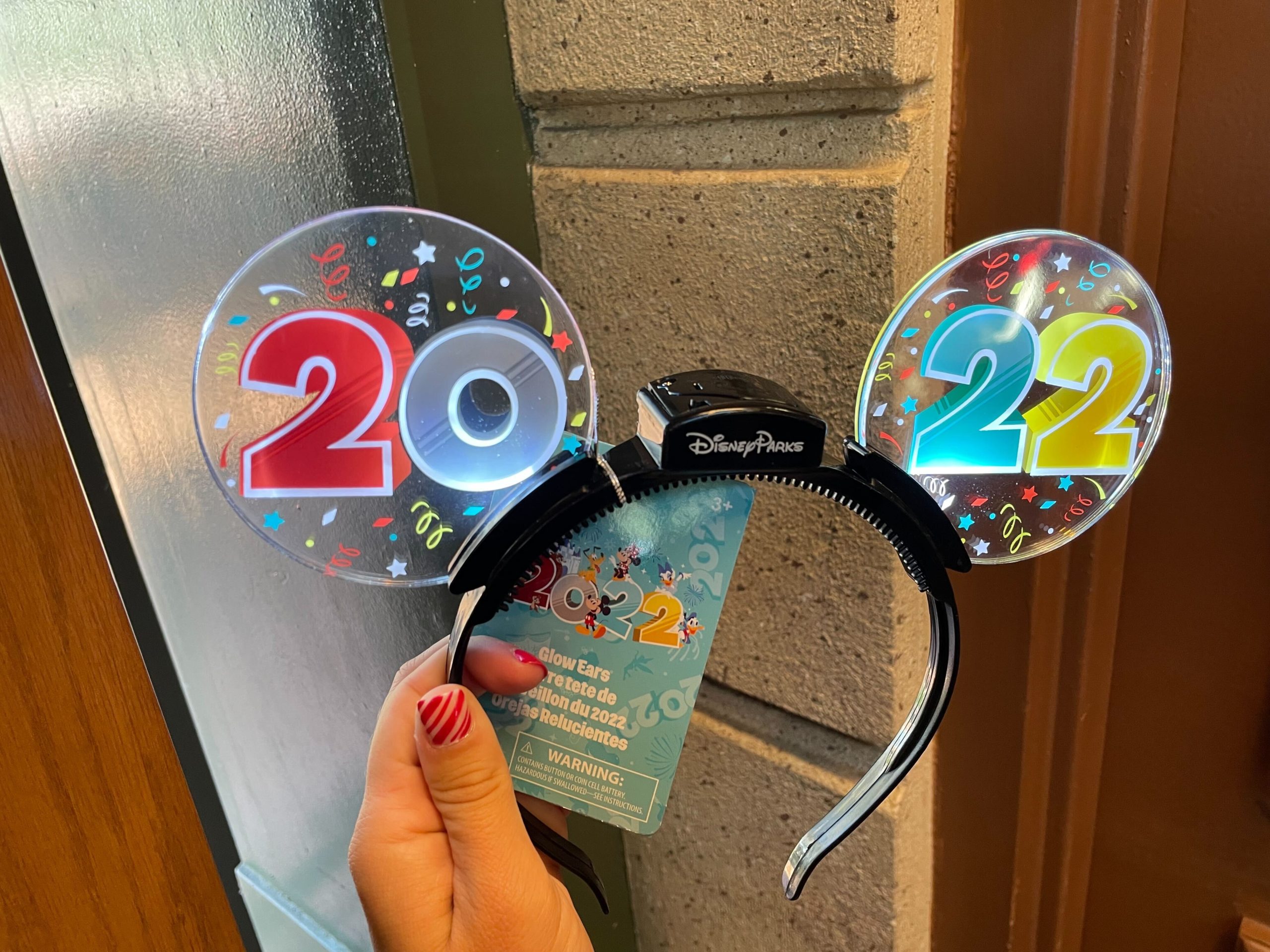 wdw-2022-glow-ear-headband-7