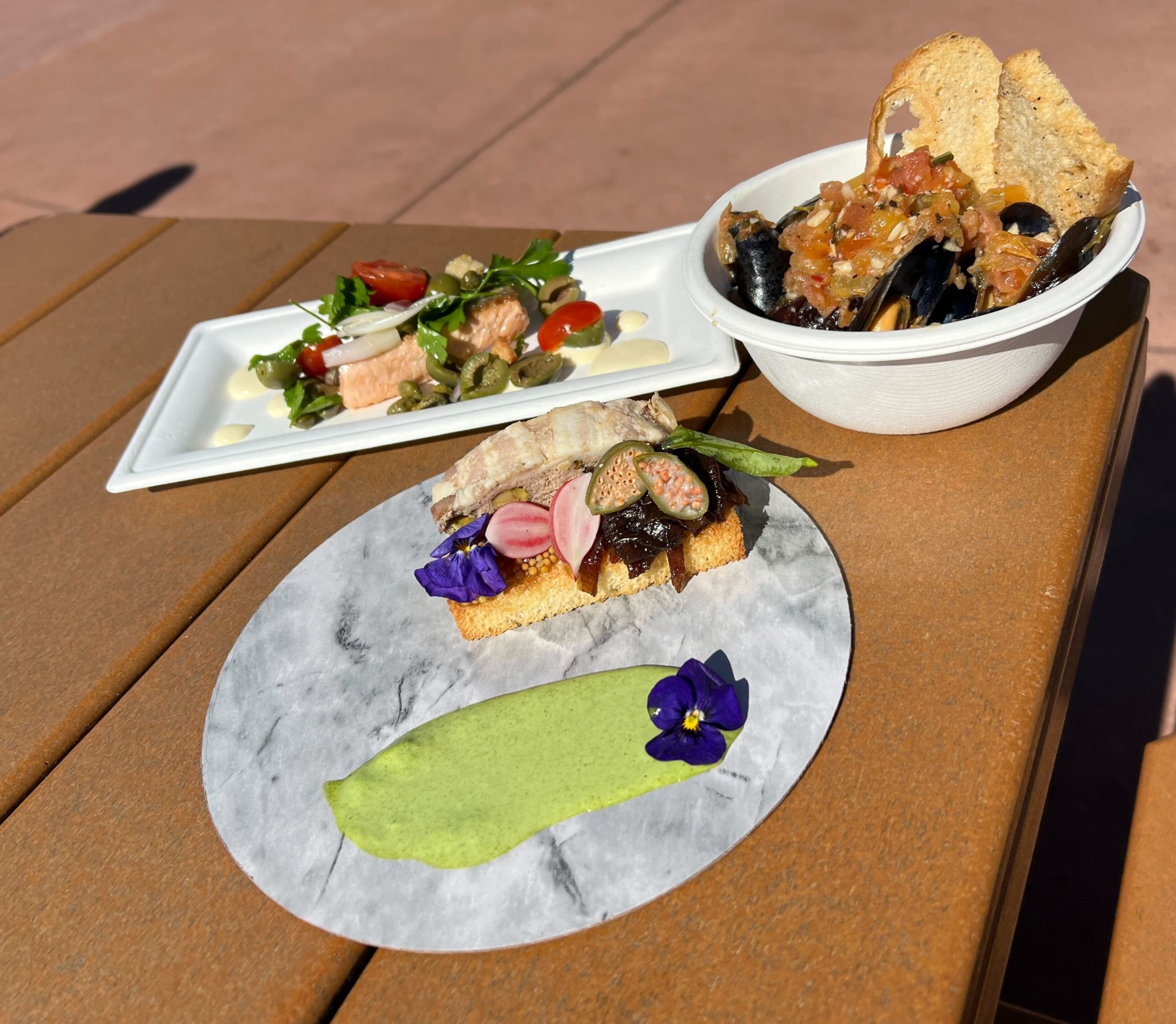 2022-festival-of-the-arts-craftsmans-courtyard-5-2768062